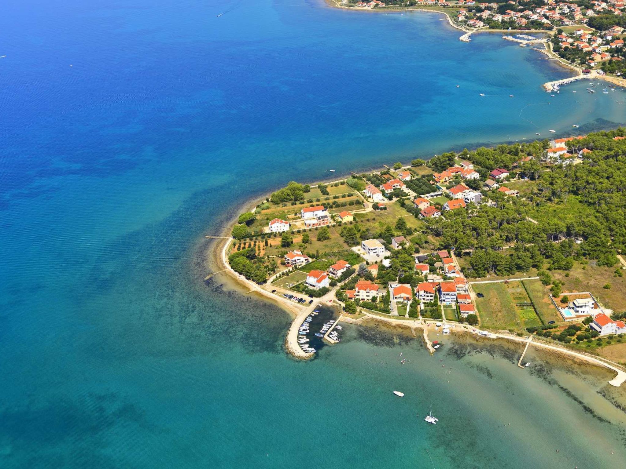 Villa mit beheiztem Pool, schöne Aussicht, Strandnähe-Image-tags.info