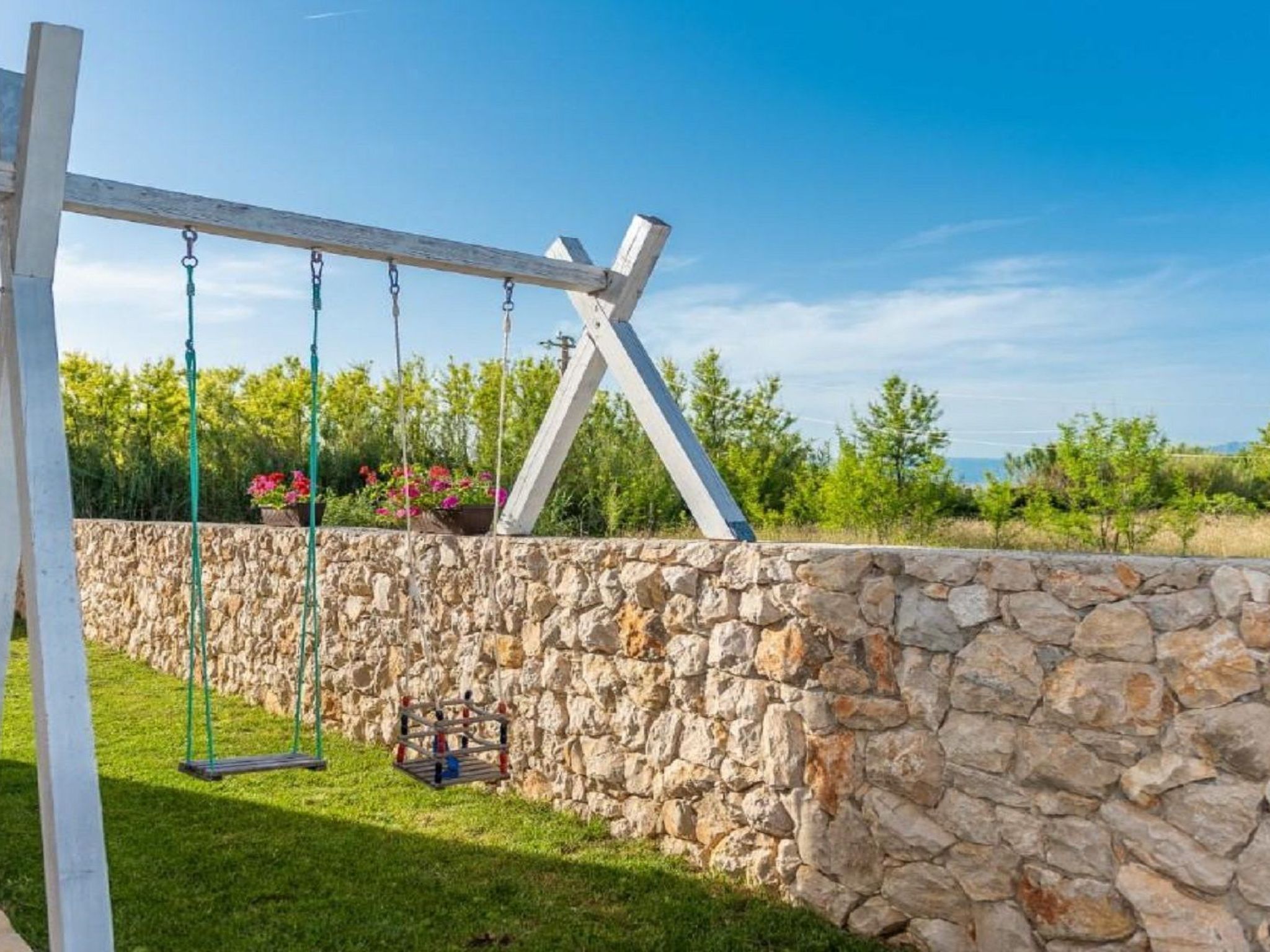 Villa mit beheiztem Pool, schöne Aussicht, Strandnähe-Image-tags.info