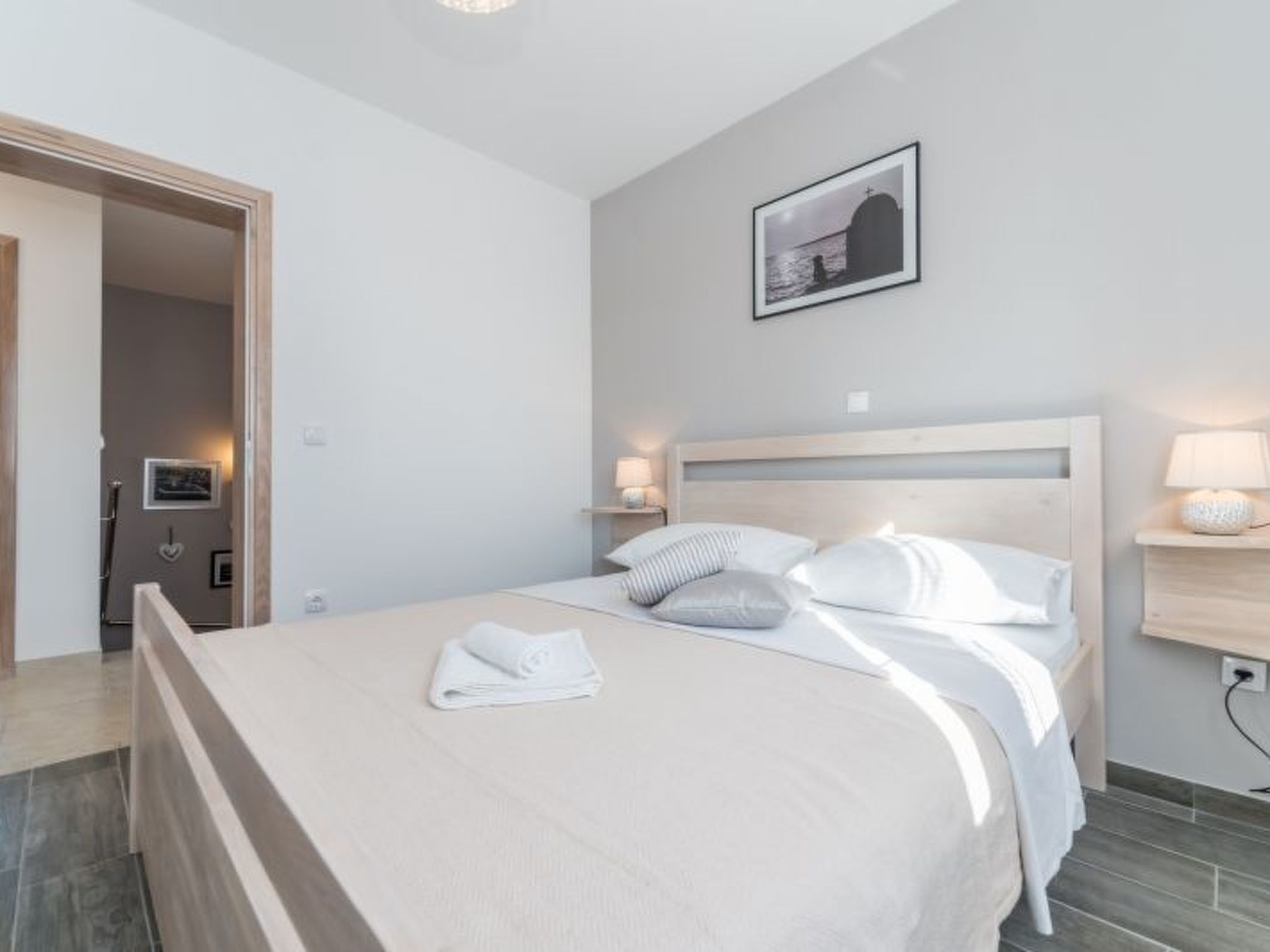 Villa mit beheiztem Pool, schöne Aussicht, Strandnähe-Image-tags.info