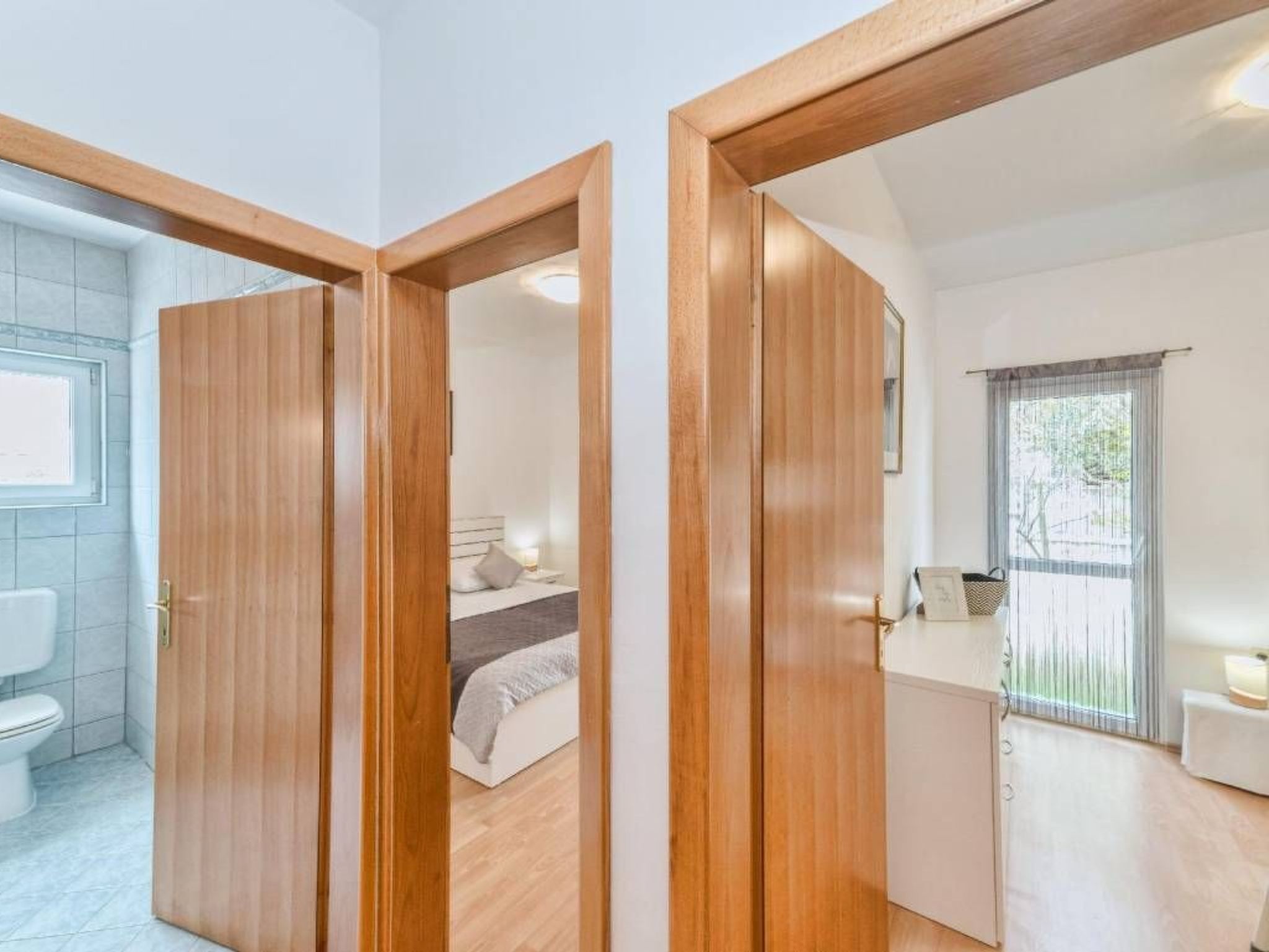 Strandhaus mit Pool in Meeresnähe-Image-tags.info