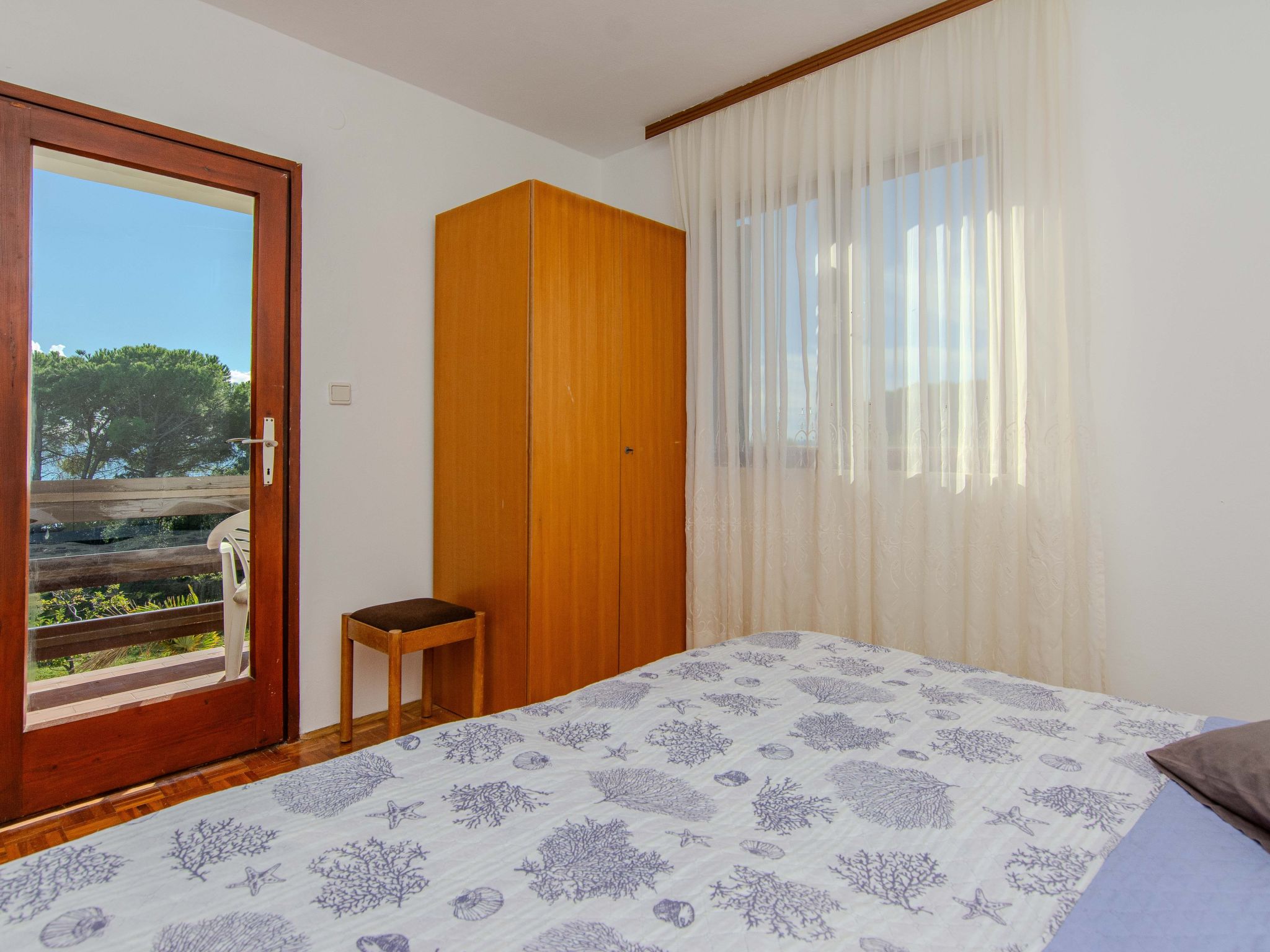 Apartment Kurta 1-Image-tags.info