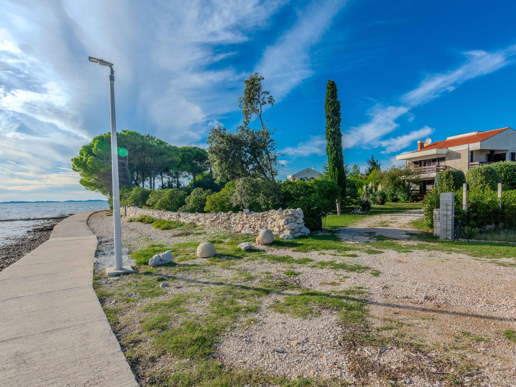 Apartment Kurta 1-Image-tags.info