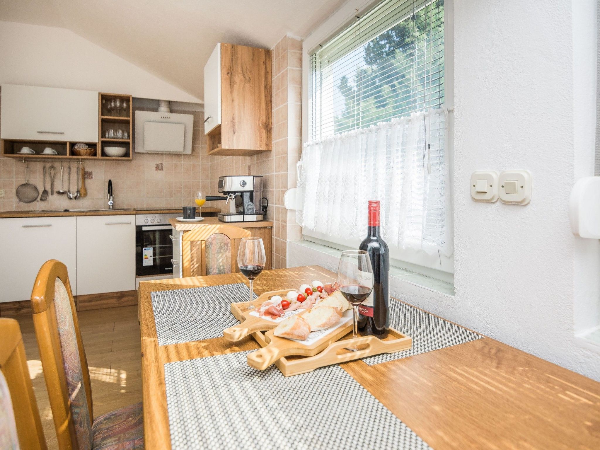 Apartment Napros 4-Image-tags.info