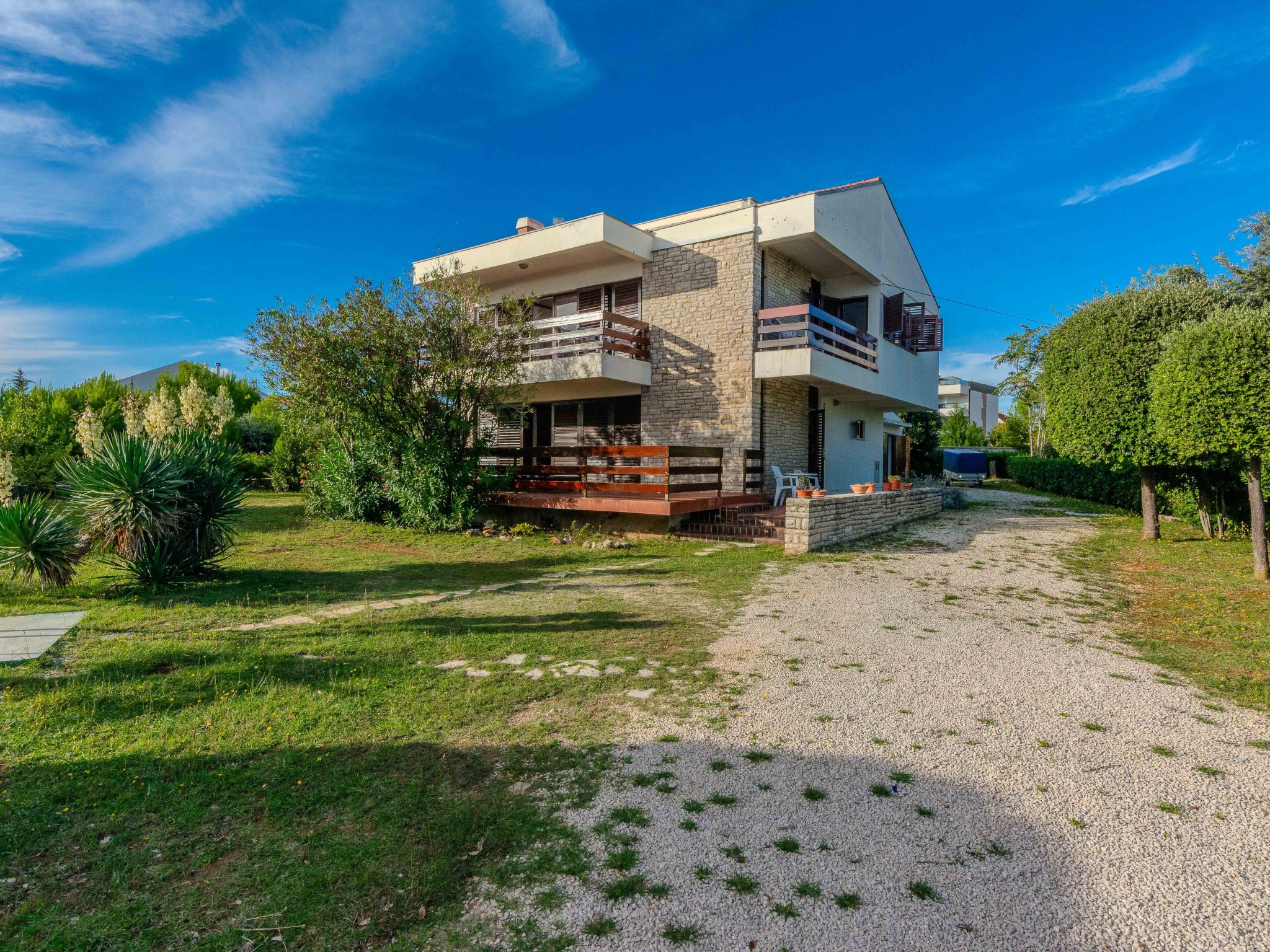 Apartment Kurta 2-Image-tags.info