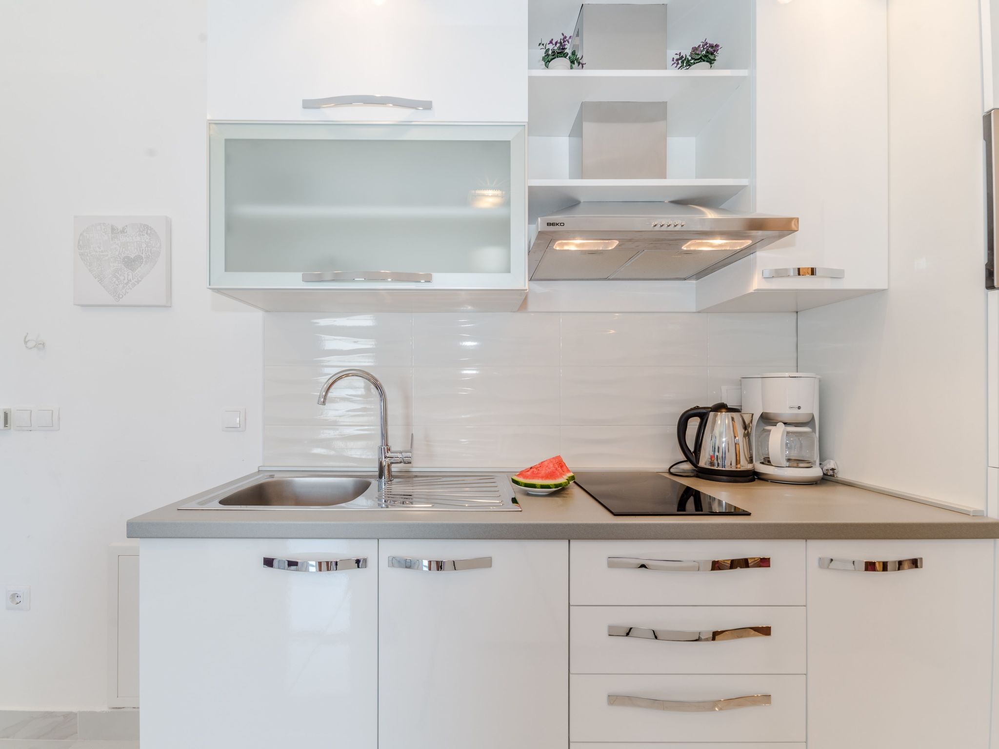 Grbic 3-Image-tags.info