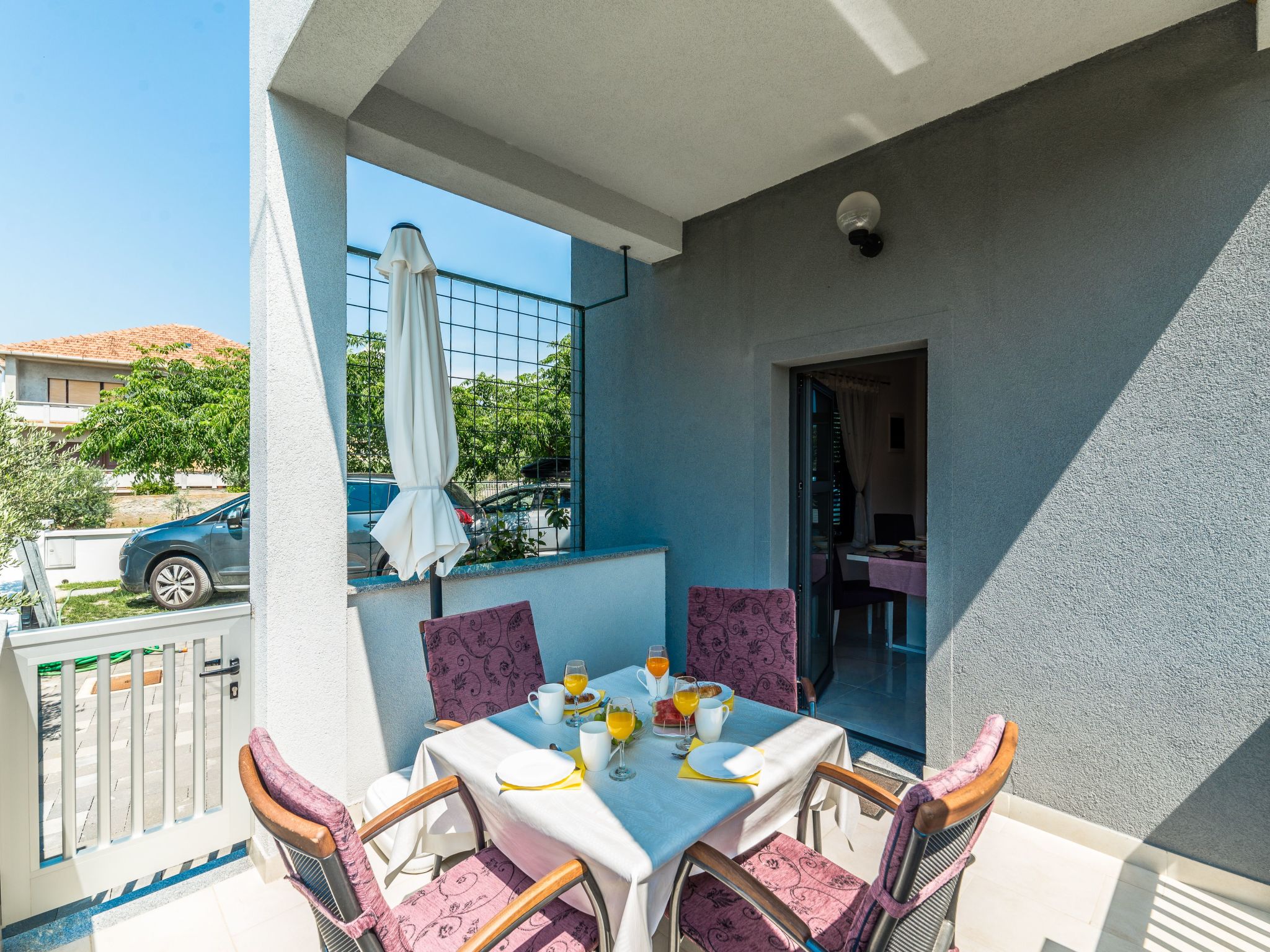 Grbic 3-Image-tags.info