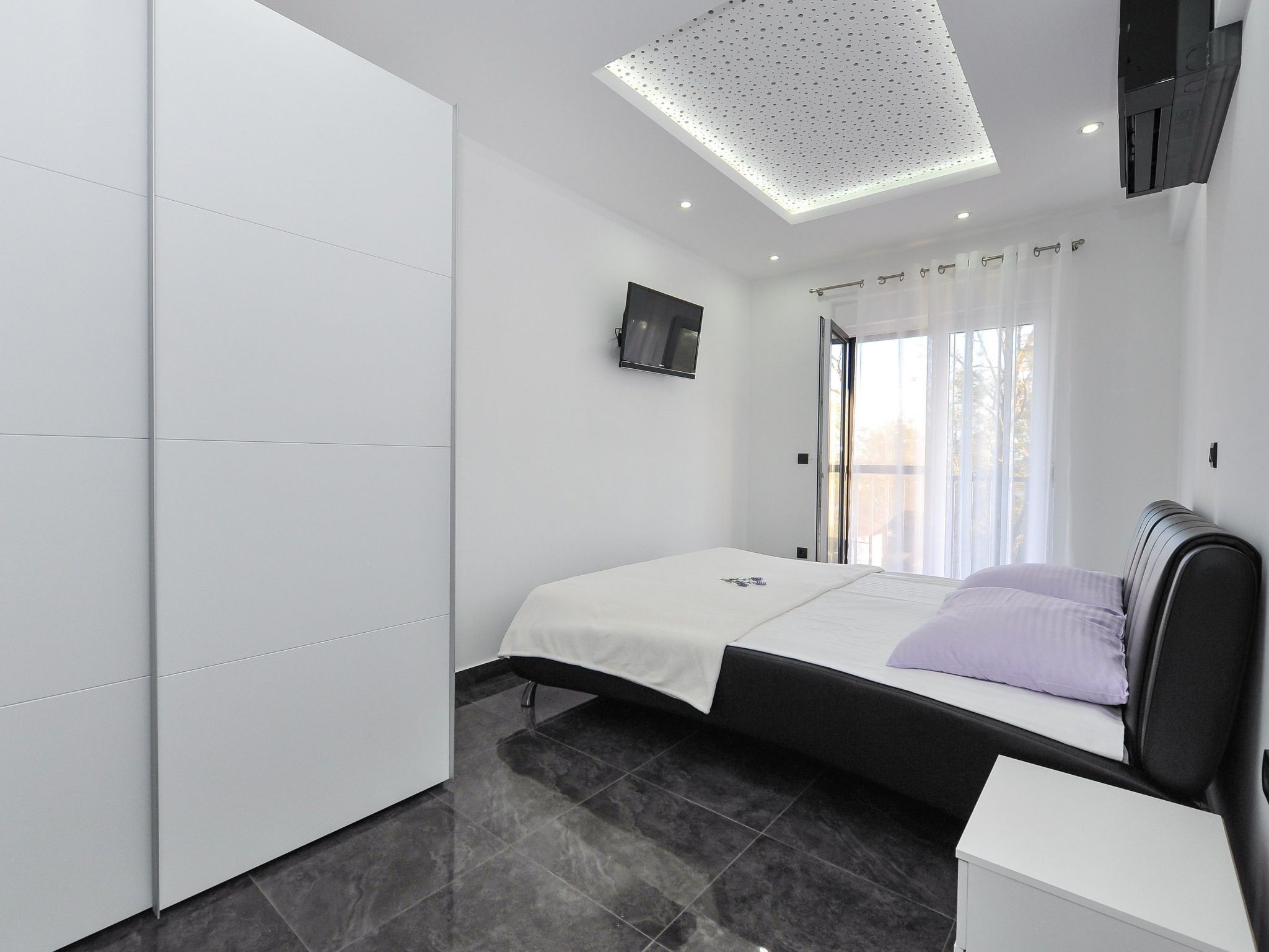 Villa Ledinko-Image-tags.info