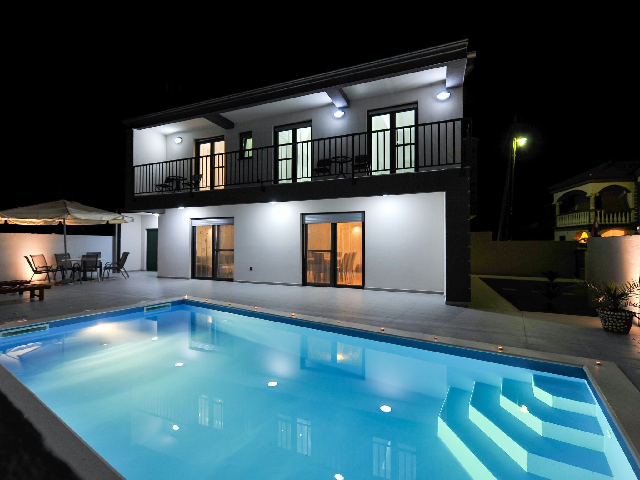 Villa Ledinko-Image-tags.info