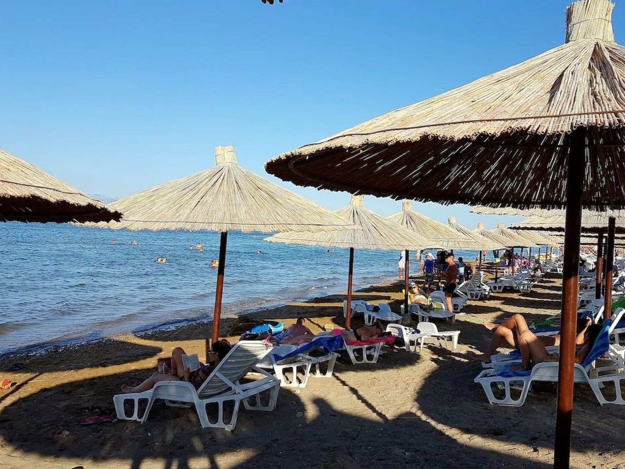 Komfortable Wohnung in der Nähe des Sandstrandes-Image-tags.info