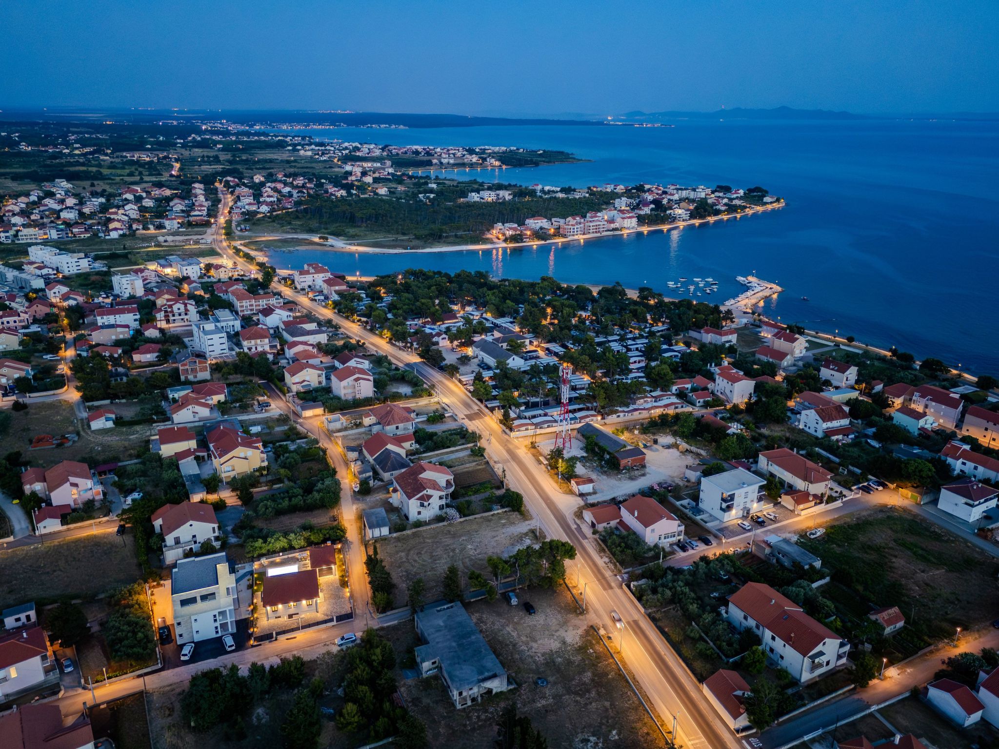 Villa Ballat-Image-tags.info