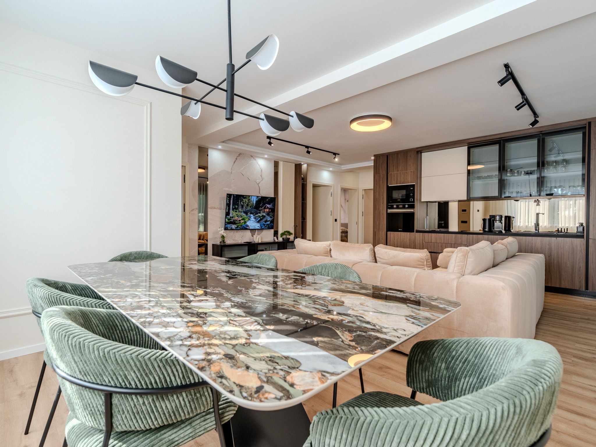 Villa Ballat-Image-tags.info