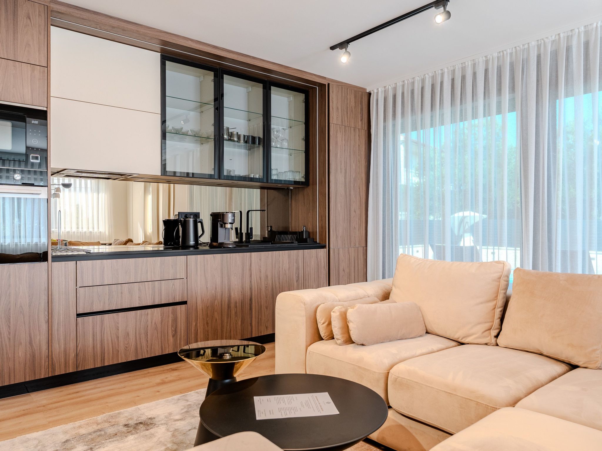 Villa Ballat-Image-tags.info