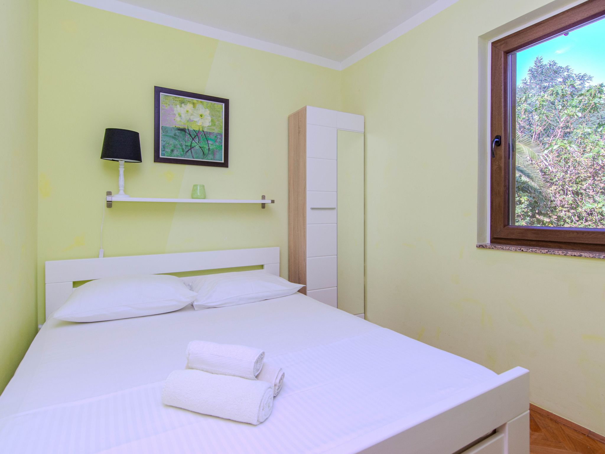 Holiday home Suric-Image-tags.info