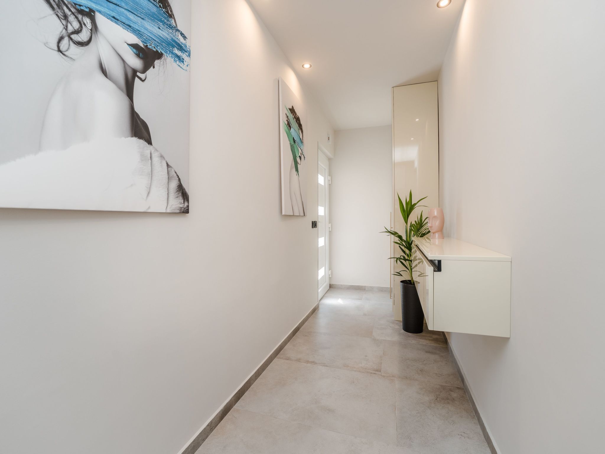 Villa Paula-Image-tags.info