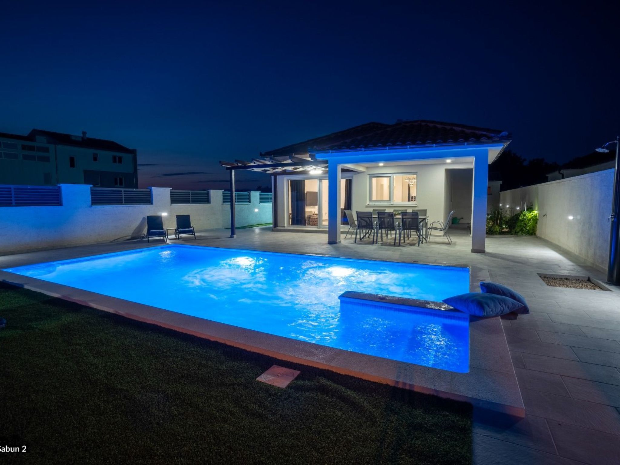 Villa mit beheiztem Pool Privlaka - TA Leut Agency-Draußen