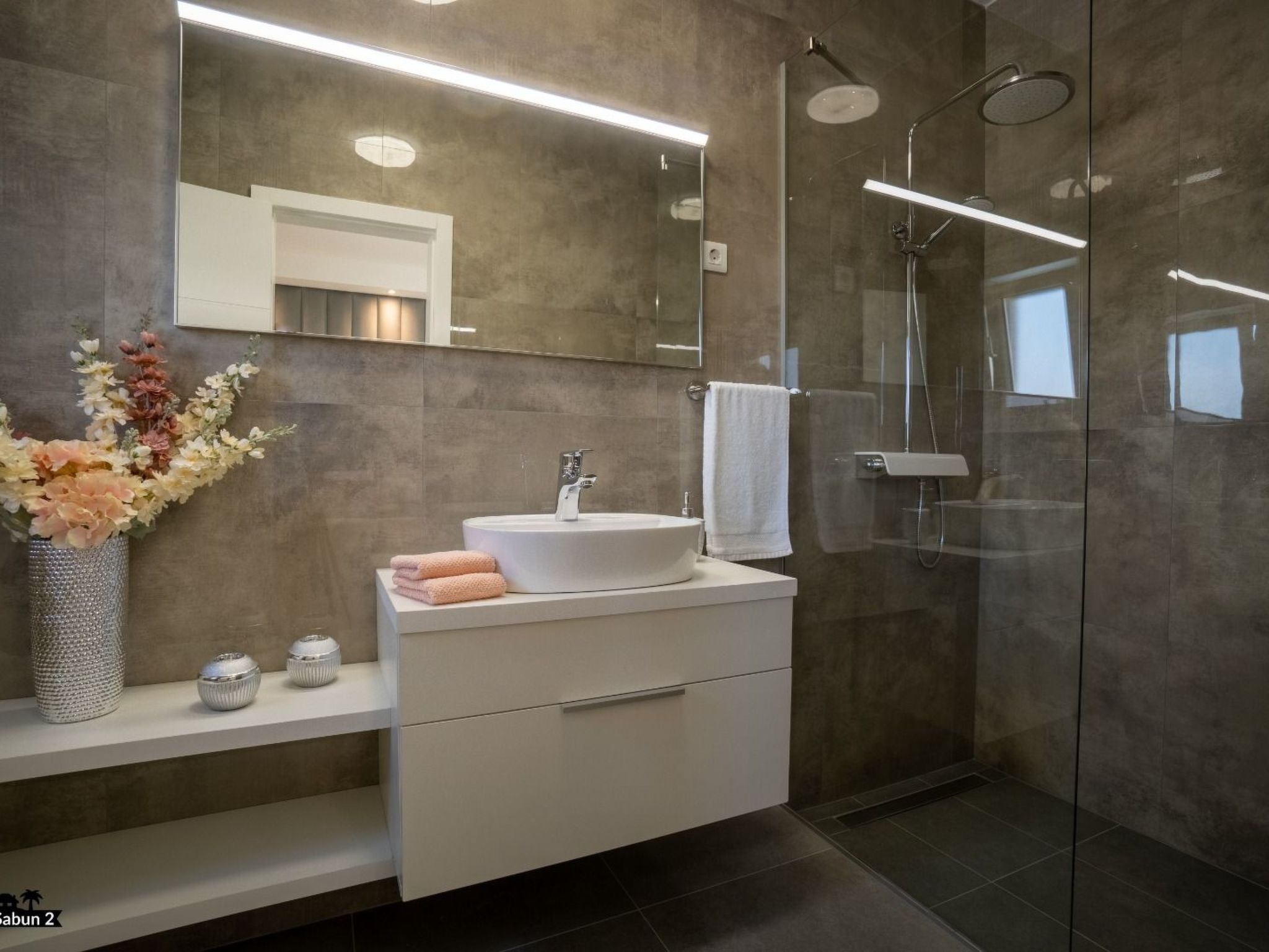 Villa mit beheiztem Pool Privlaka - TA Leut Agency-Image-tags.info