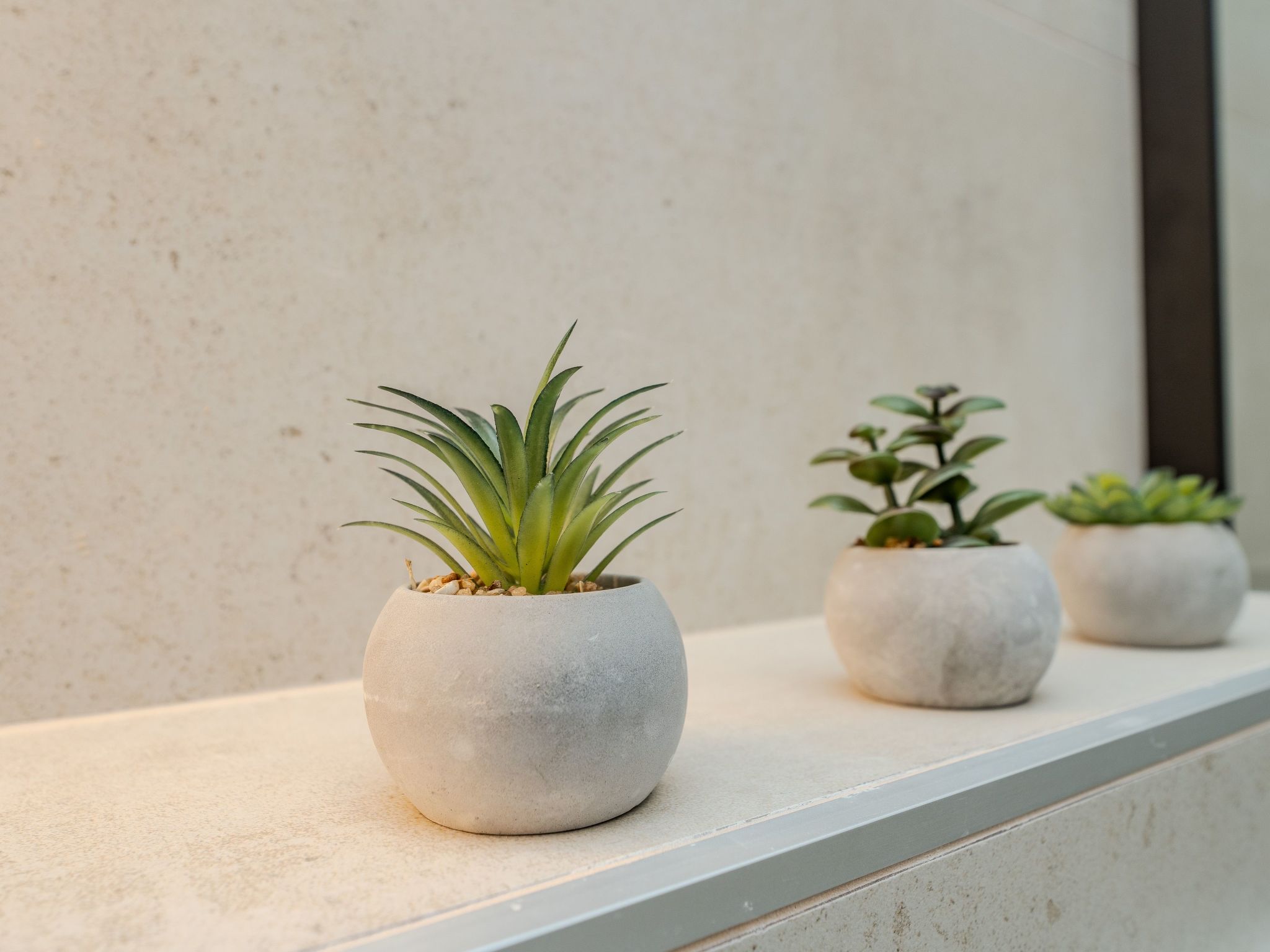 Neue Luxusvilla mit Pool - Agentur TA Leut-Drinnen