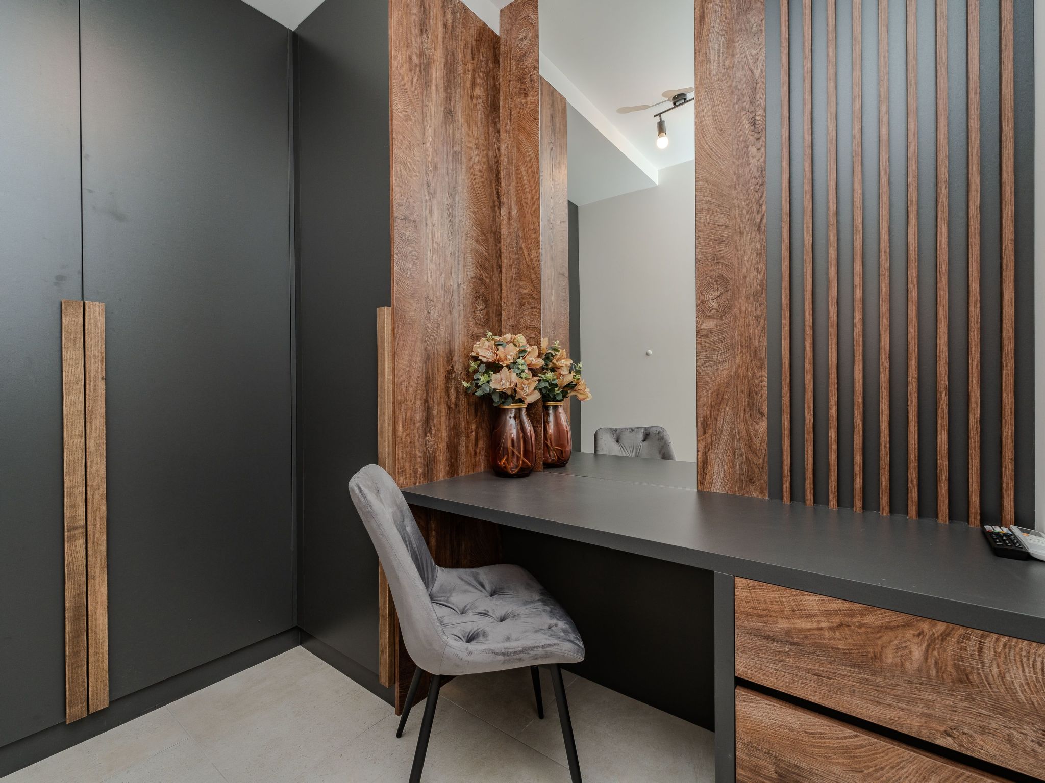 Neue Luxusvilla mit Pool - Agentur TA Leut-Image-tags.info