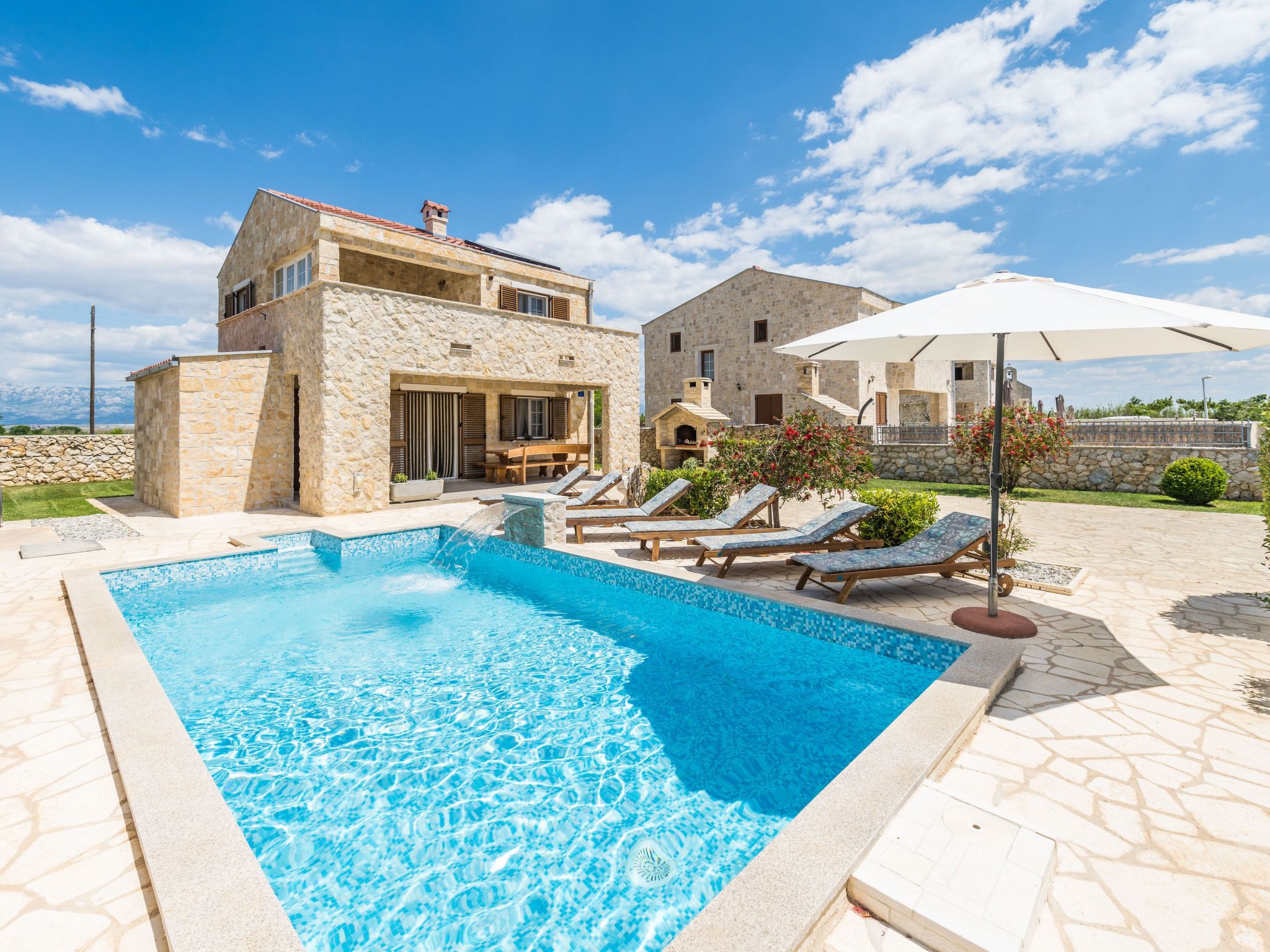 Villa Karin mit beheiztem Pool - Agentur TA Leut