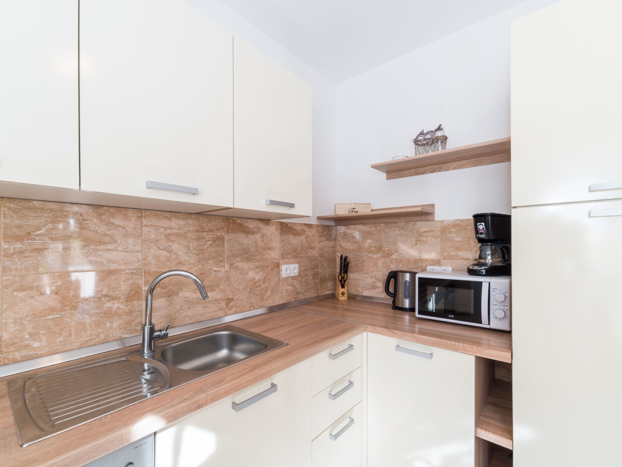 Villa Karin mit beheiztem Pool - Agentur TA Leut-Binnen