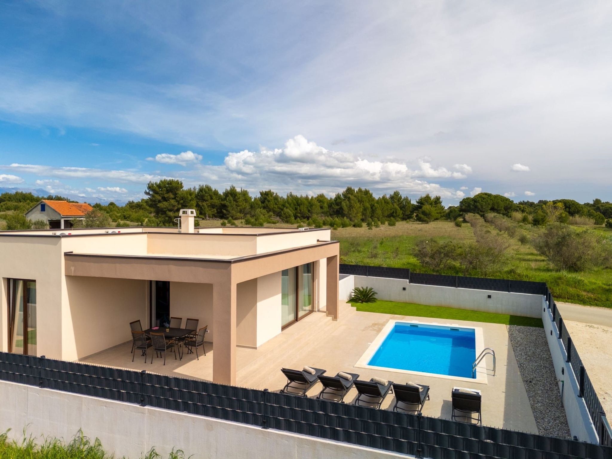 NEU - Ferienhaus Nina mit Pool - Agentur TA Leut-Image-tags.info