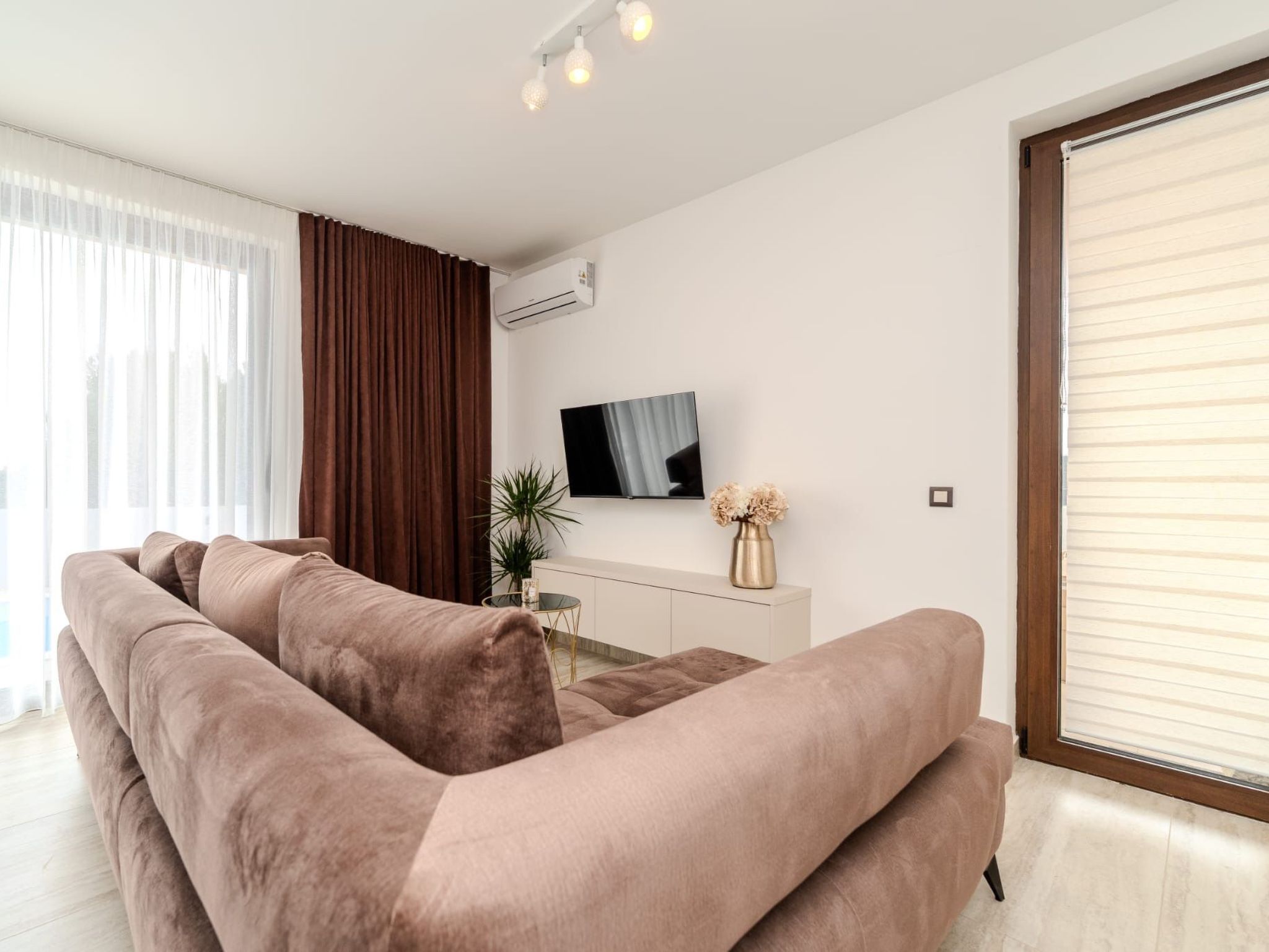 NEU - Ferienhaus Nina mit Pool - Agentur TA Leut-Image-tags.info