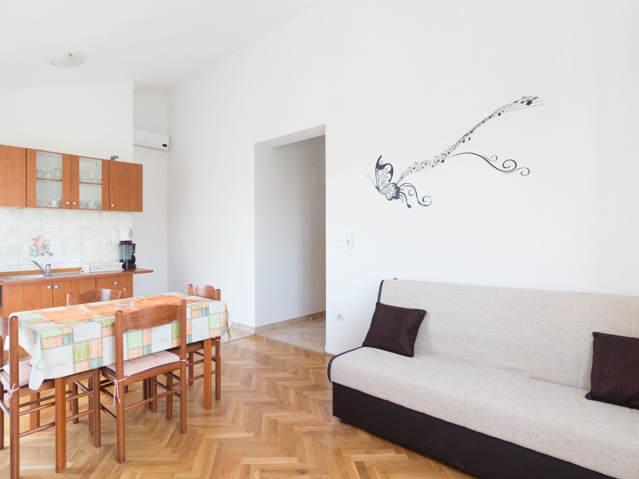 Schöne Ferienwohnungen Casa Nada — Living Room (2 of 8)