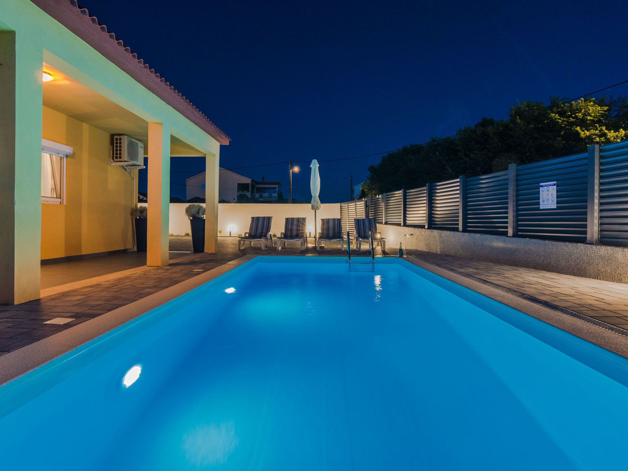 Haus Marijan mit privatem Pool - Agentur TA Leut