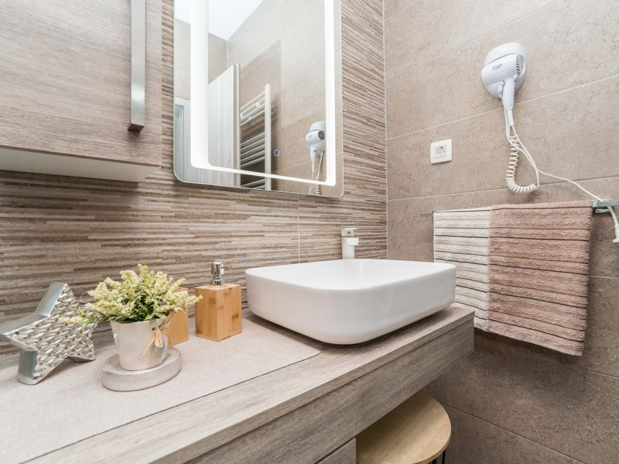 Villa Nicole in Strandnähe - Agentur TA Leut-Drinnen