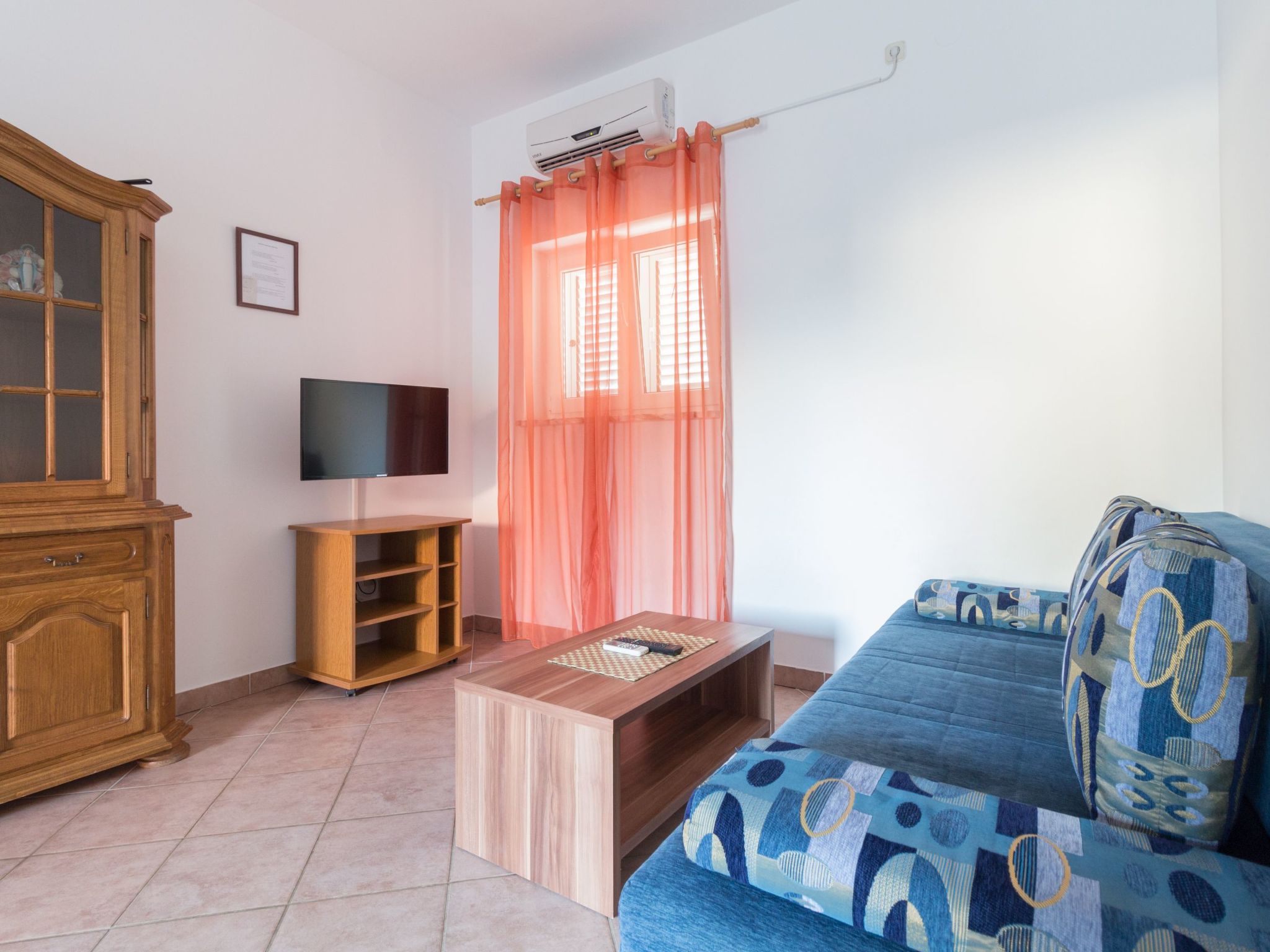 Wohnanlage Sunset Sabunike - TA Leut Agency — Living Room (3 of 17)
