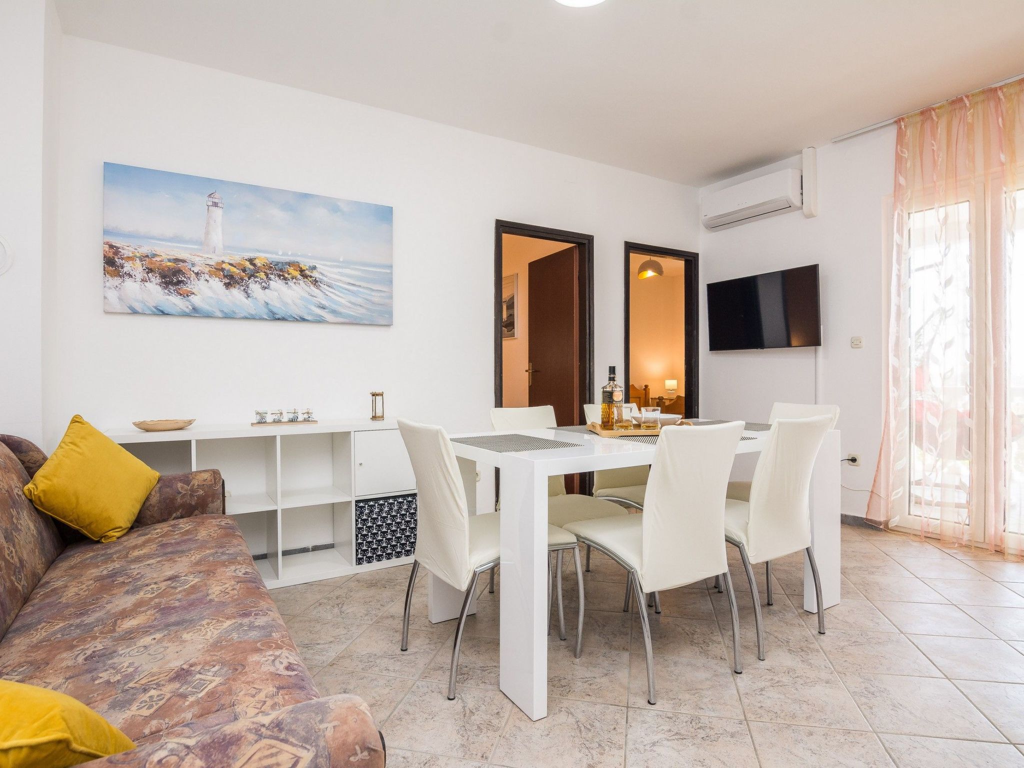 Apartment Napros 2-Image-tags.info