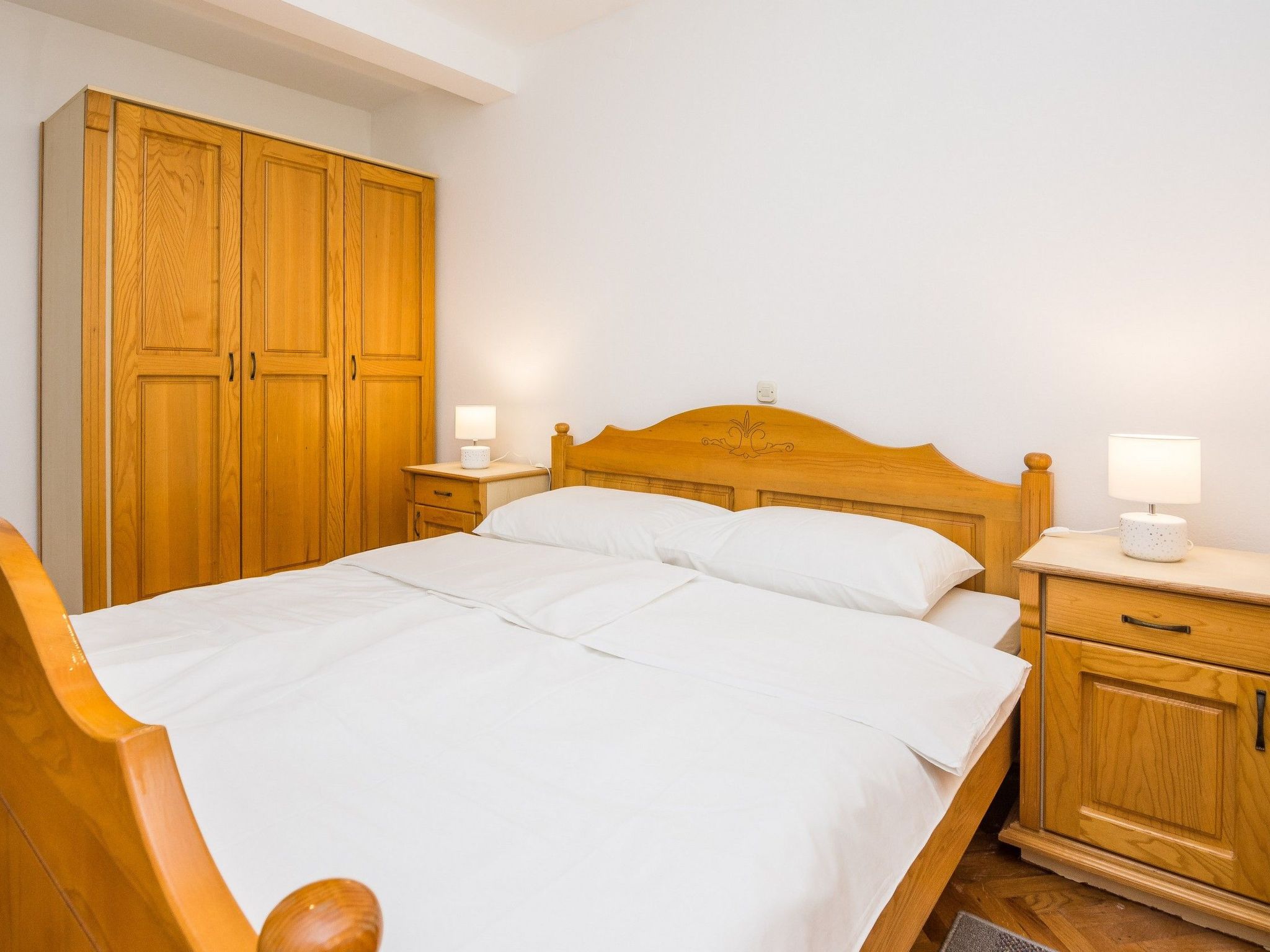 Apartment Napros 2-Image-tags.info