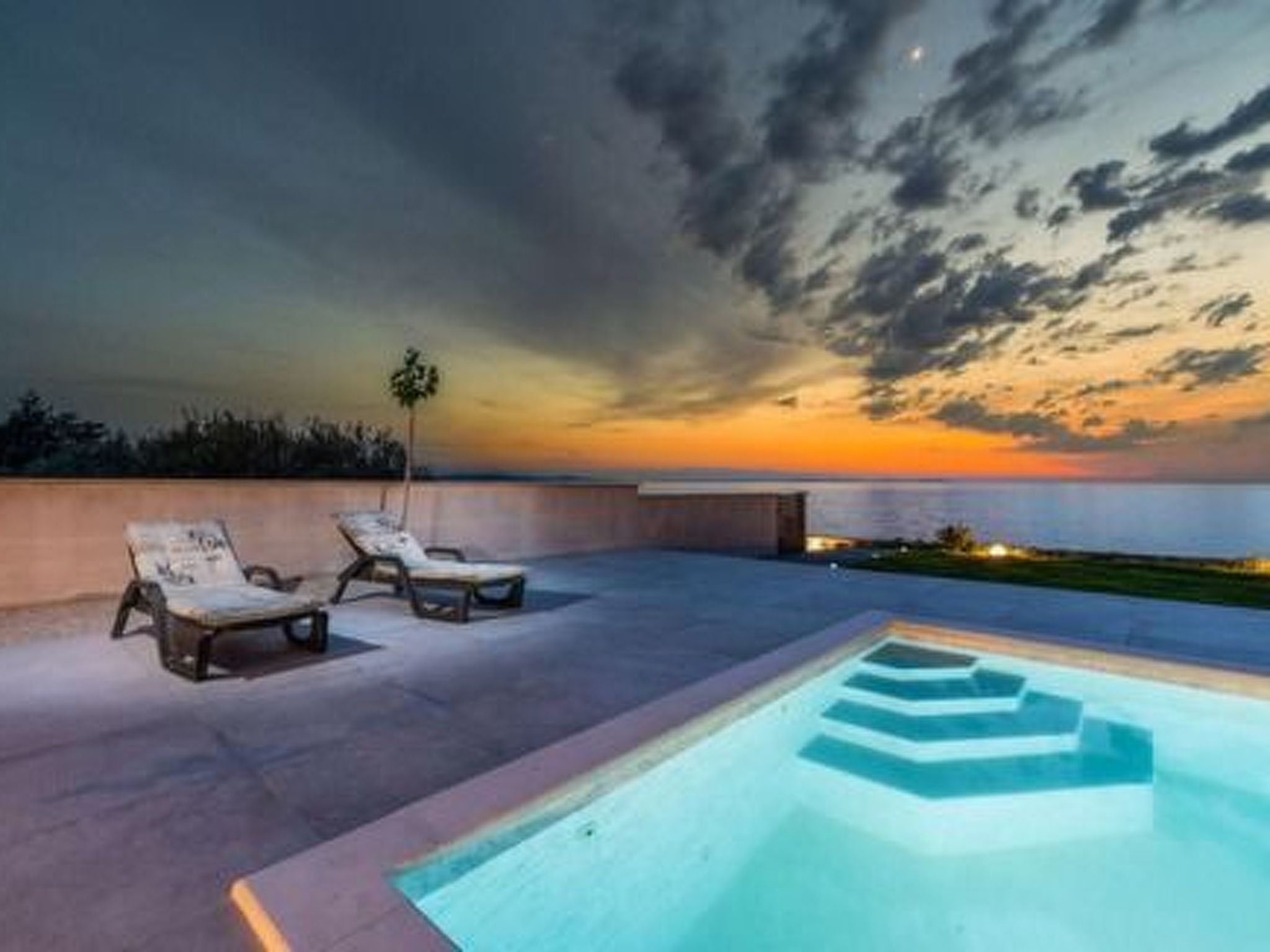Luxuriöse Villa direkt am Meer - Agentur TA Leut — Terrace (2 of 23)