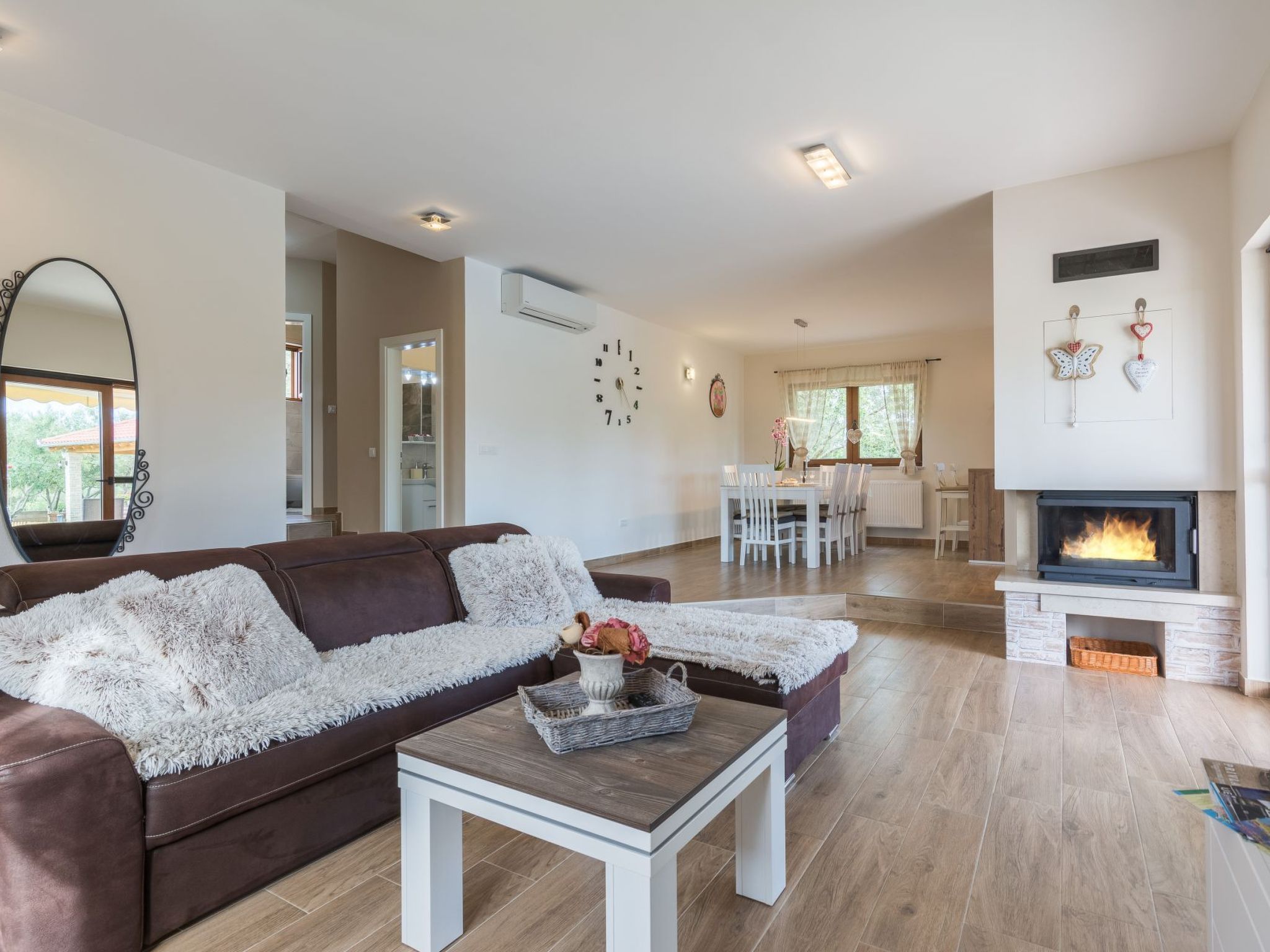 Villa Mia mit beheiztem Pool -von TA Leut Agency-Binnen