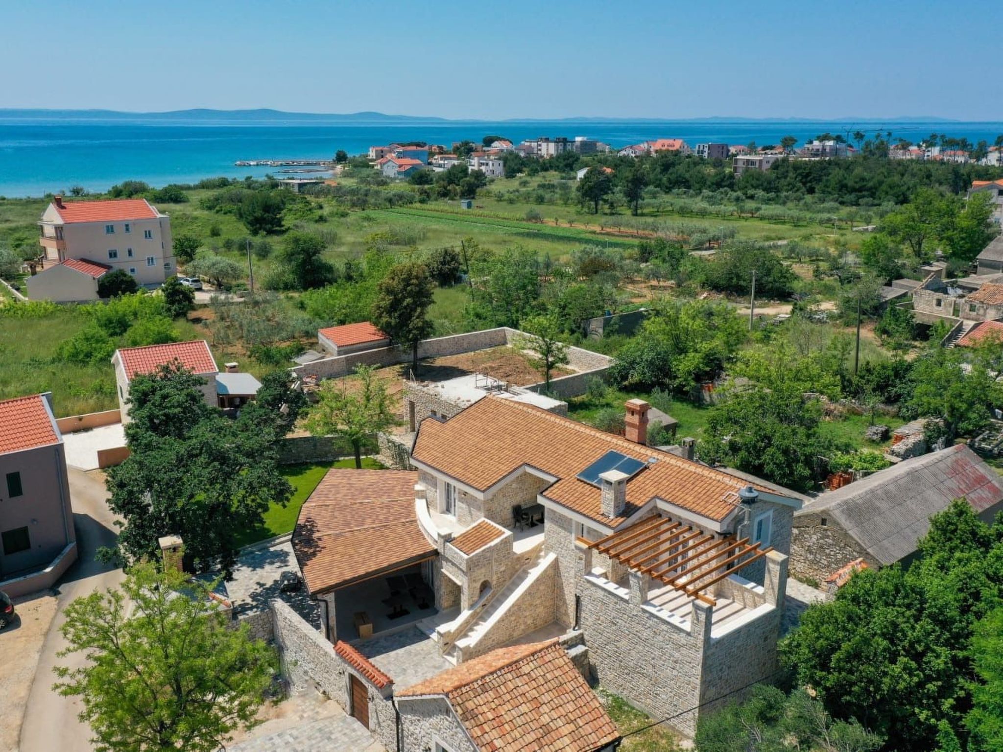 Gästezimmer "Rosa Zimmer" mit Balkon - Buiten
