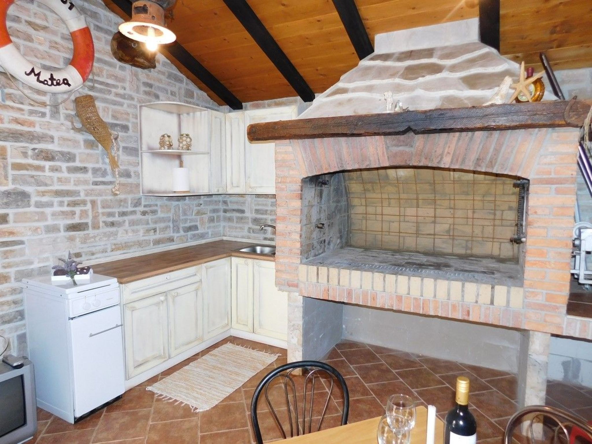 Bungalow mit Gartenblick — Kitchen / Dining Room (5 of 12)