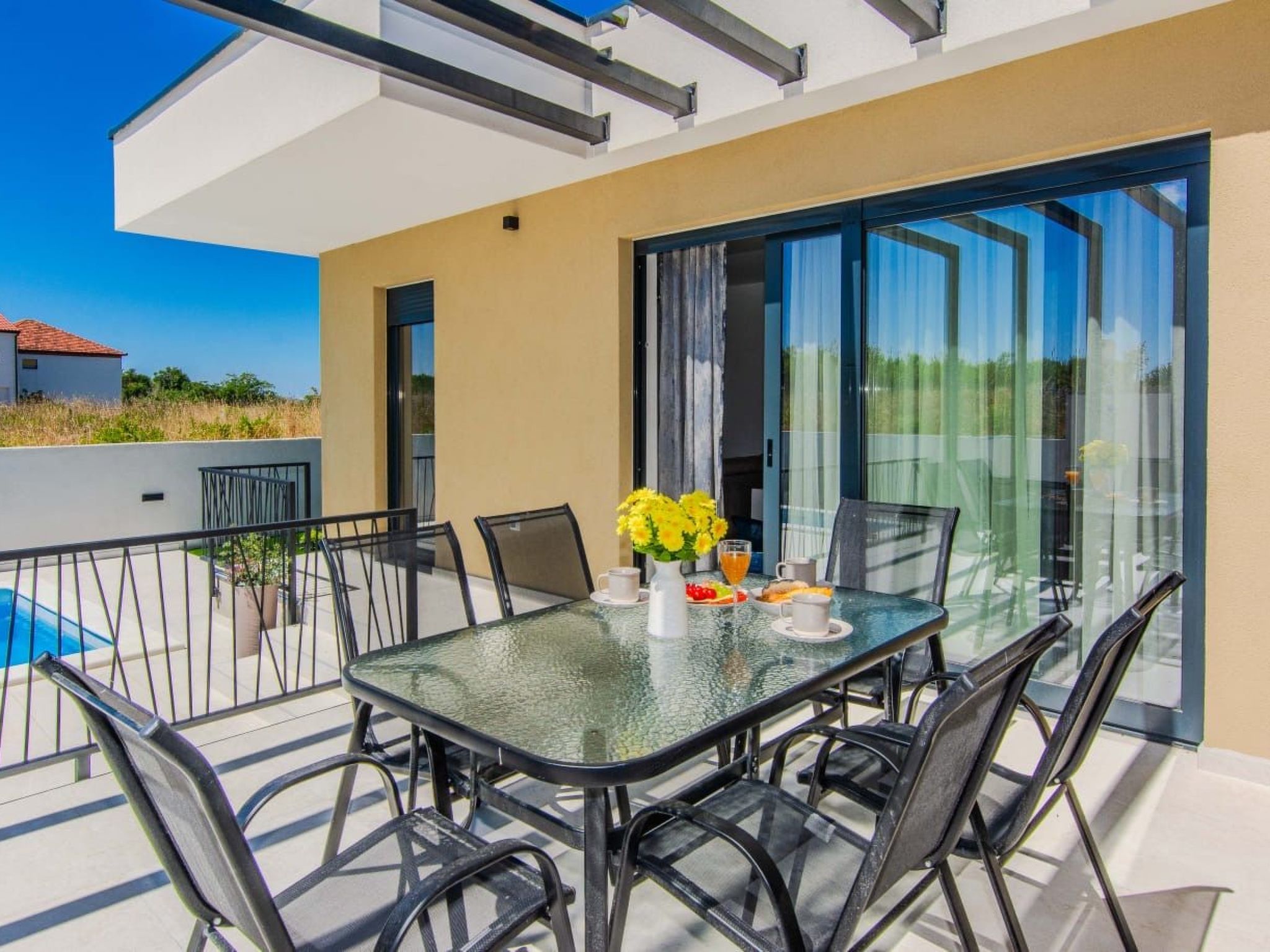 Neues modernes Poolhaus in Privlaka-Image-tags.info