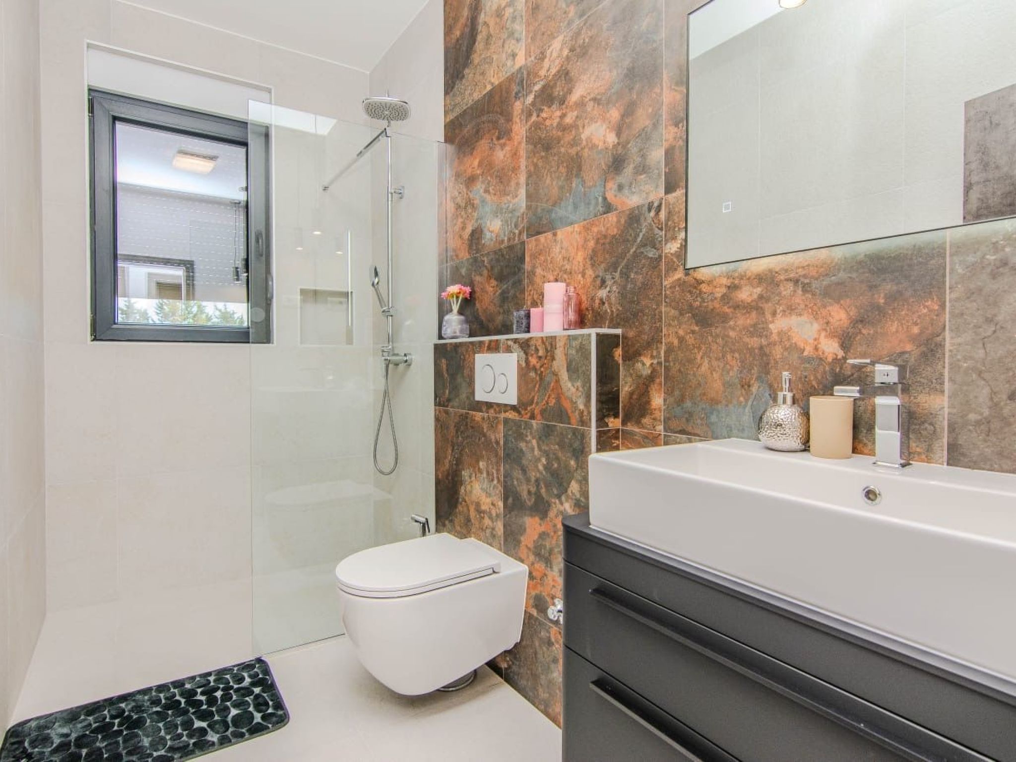 Neues modernes Poolhaus in Privlaka-Drinnen