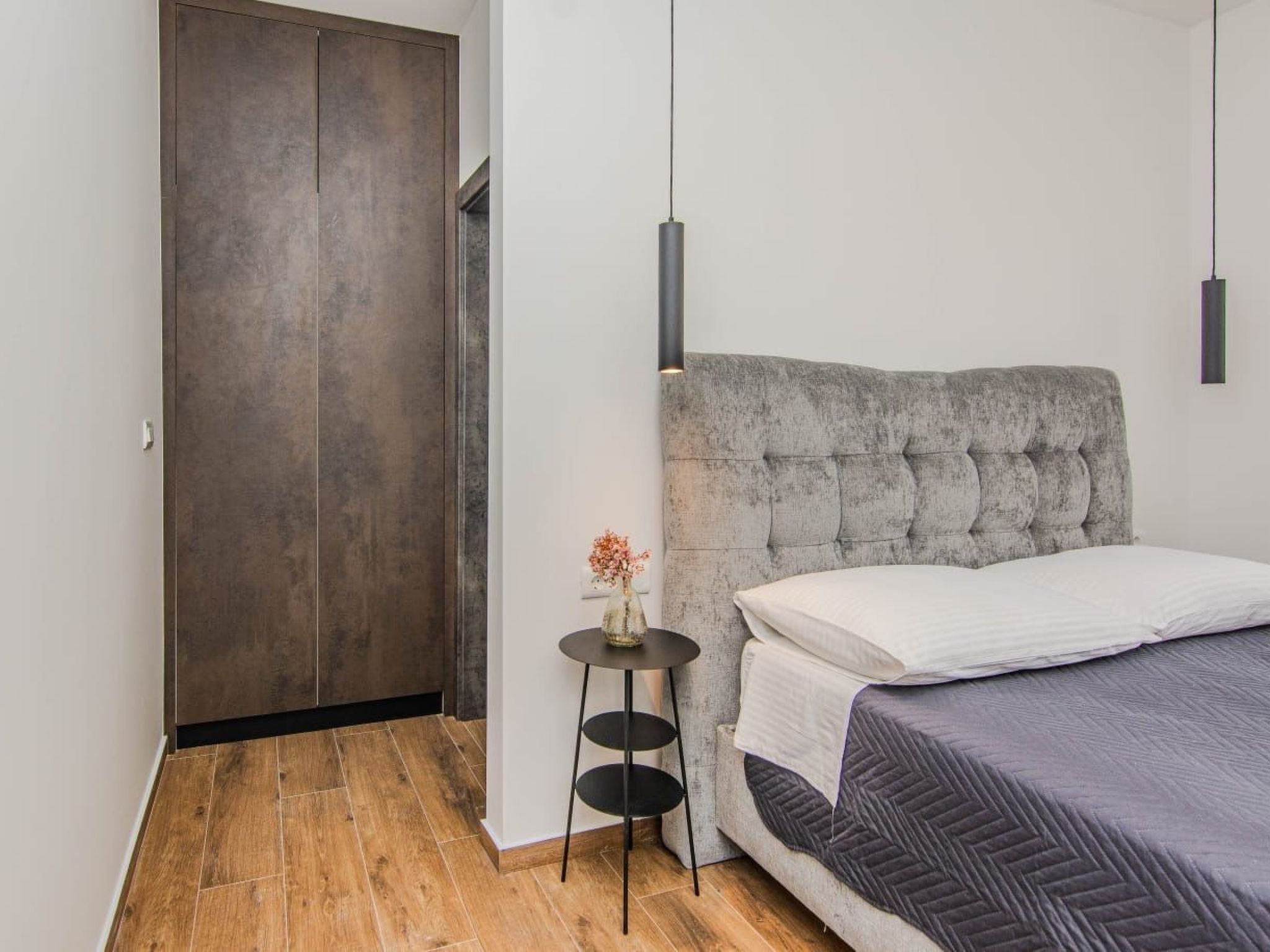 Neues modernes Poolhaus in Privlaka-Drinnen