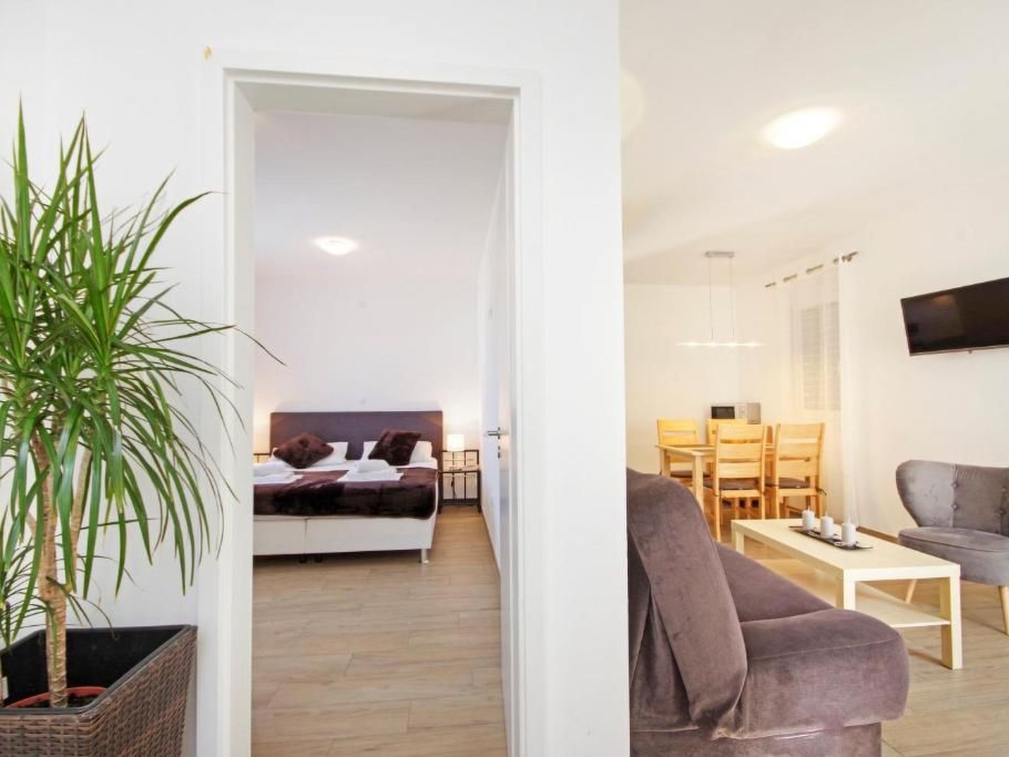 Apartment 3 Laura-Dedans