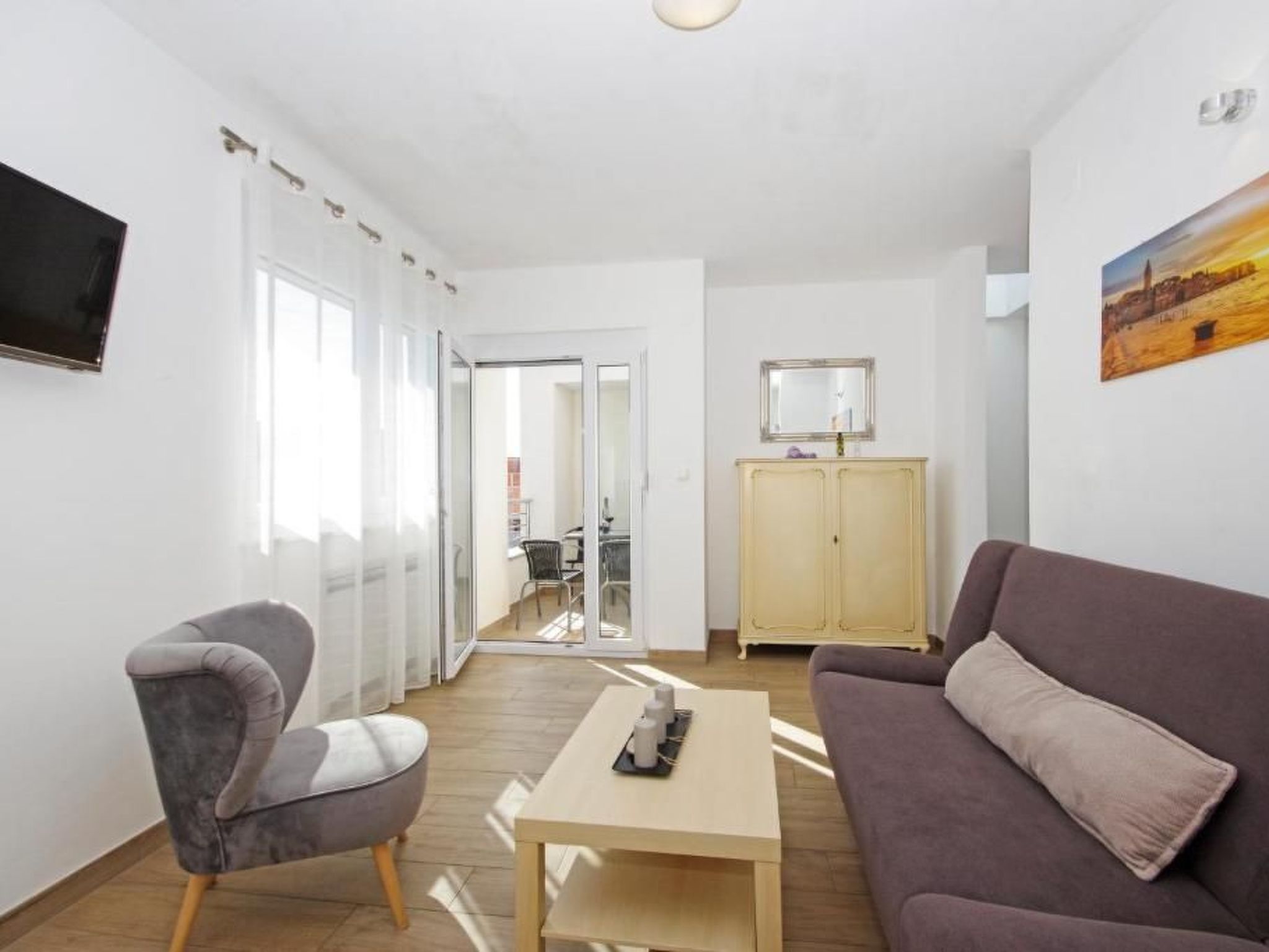 Apartment 3 Laura-Dedans