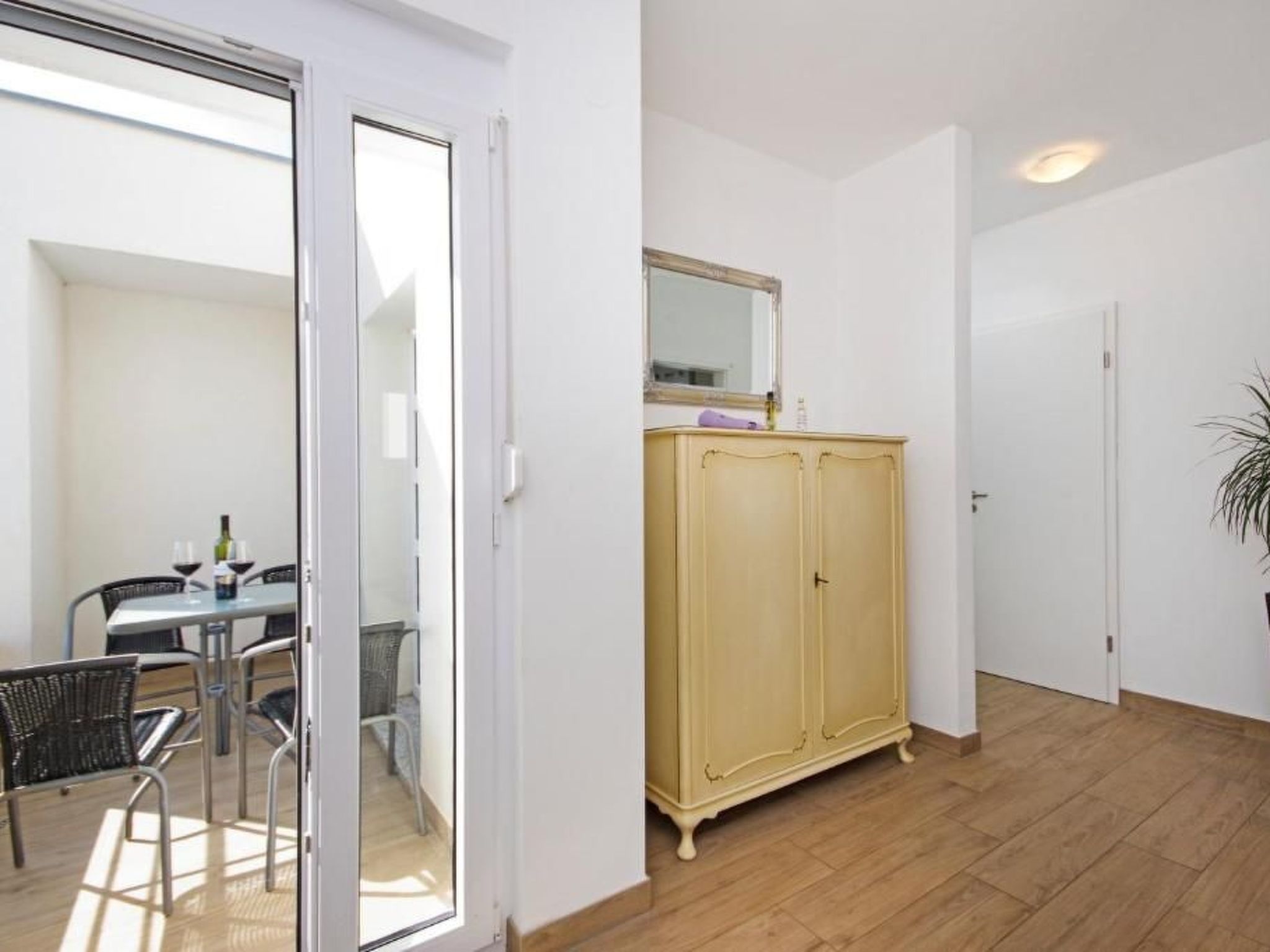 Apartment 3 Laura-Dedans