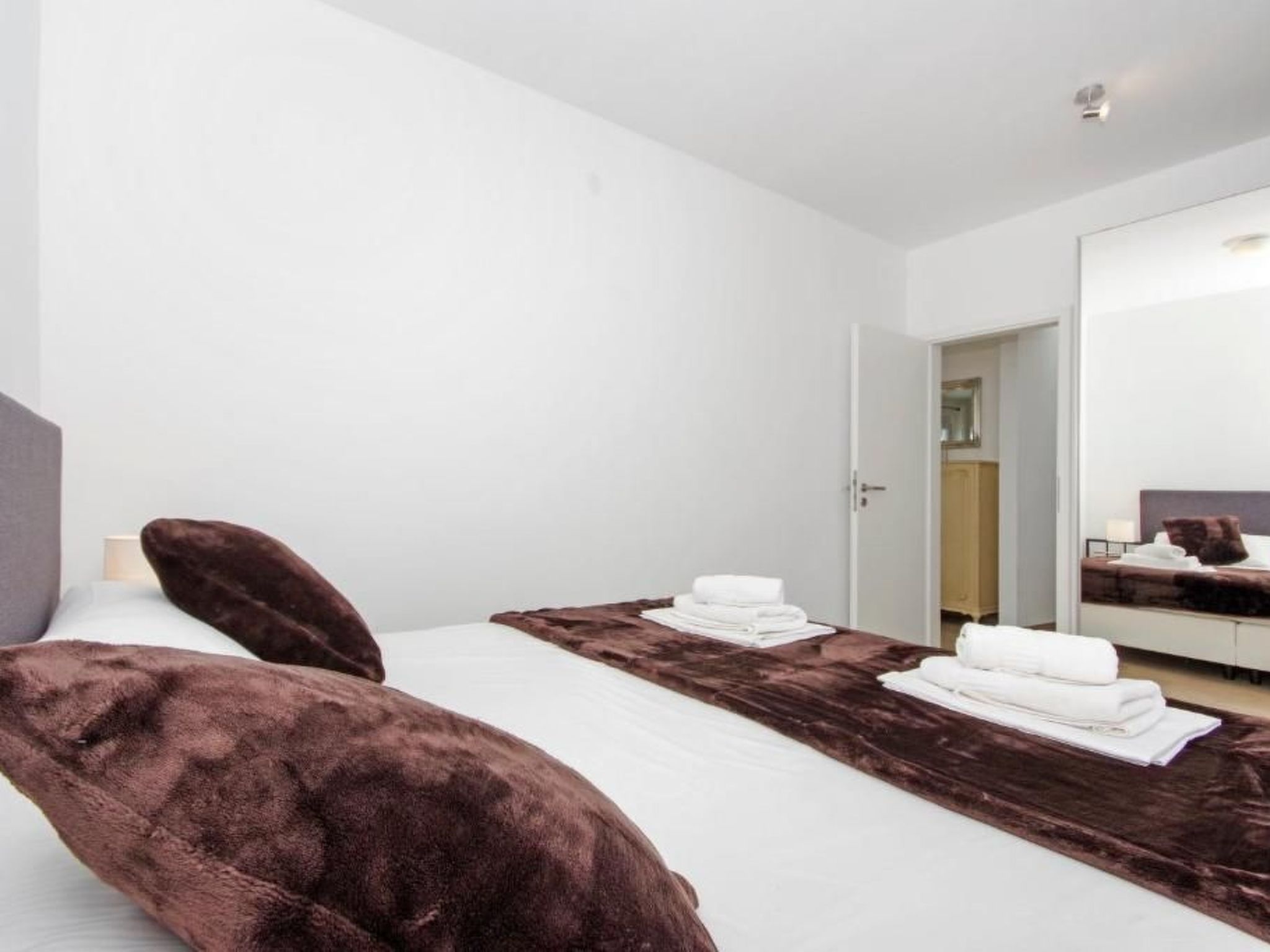 Apartment 3 Laura-Dedans