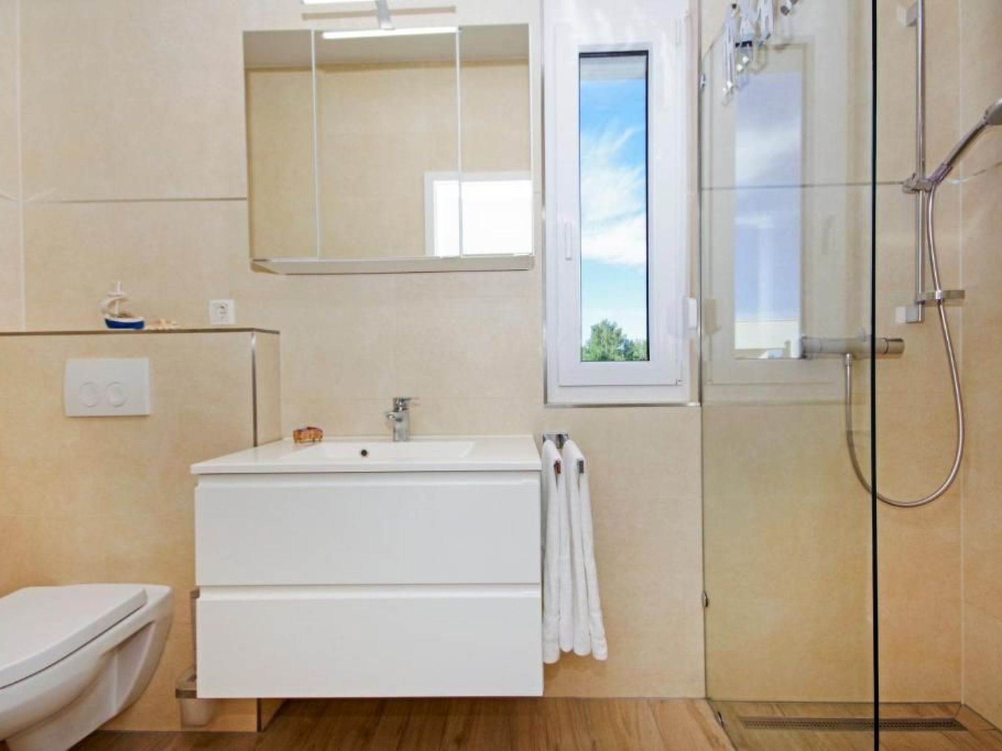 Apartment 3 Laura-Dedans