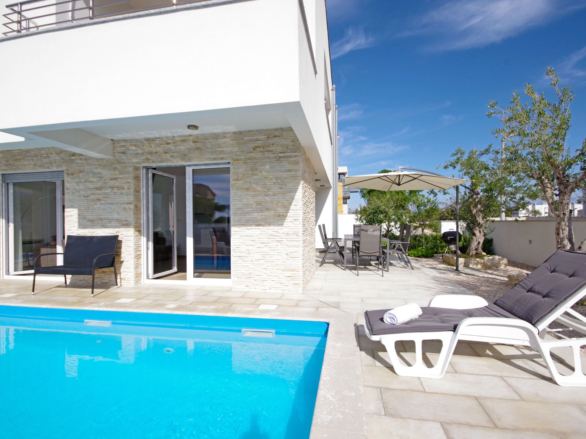 Apartment 3 Laura-Dedans