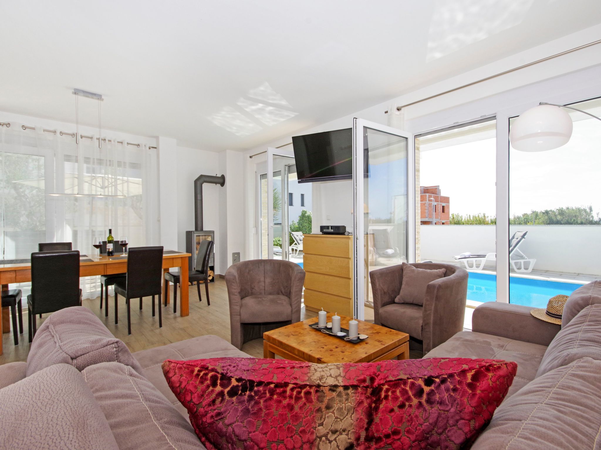 Apartment 1 Laura-Dedans