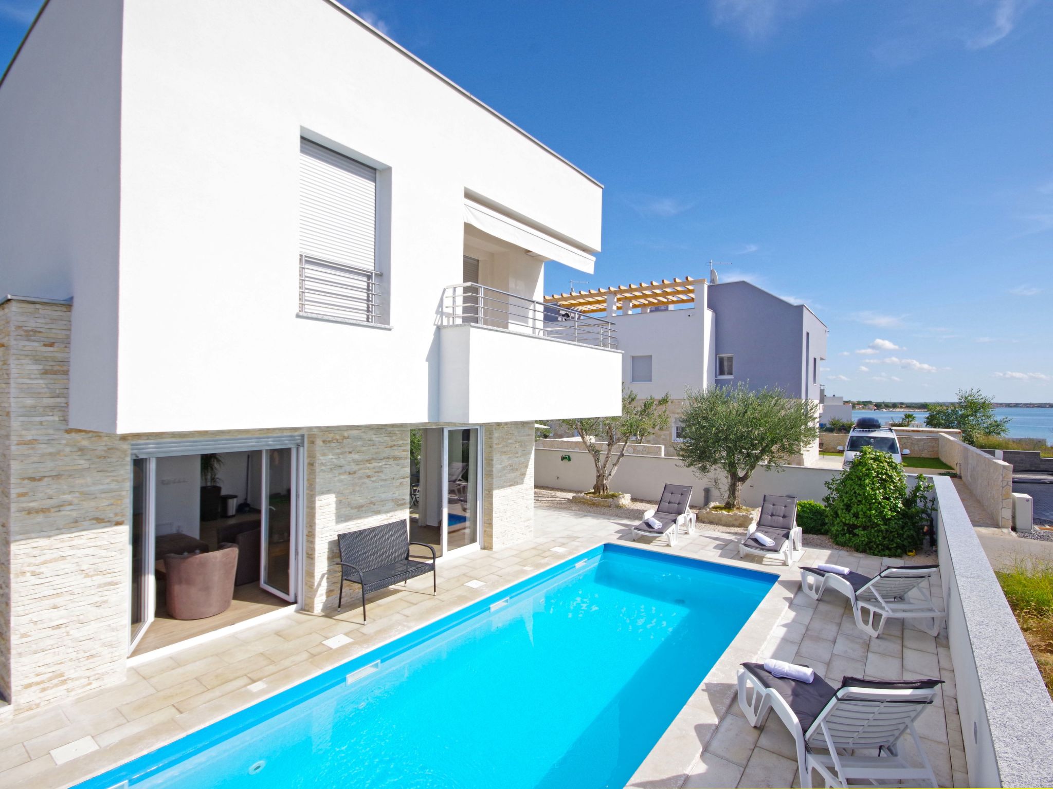 Apartment 1 Laura-Dedans