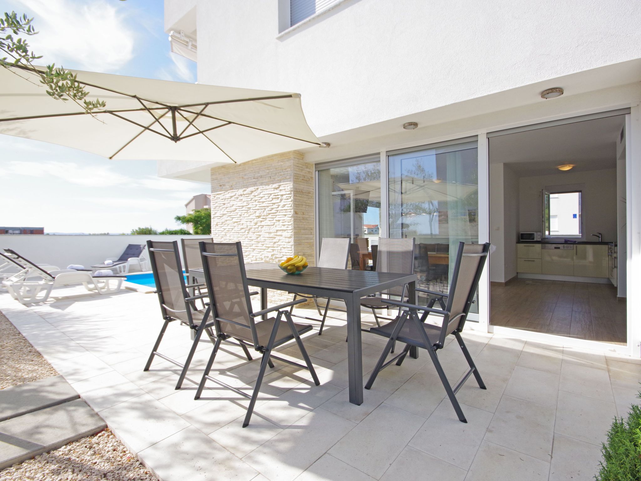 Apartment 1 Laura-Dedans