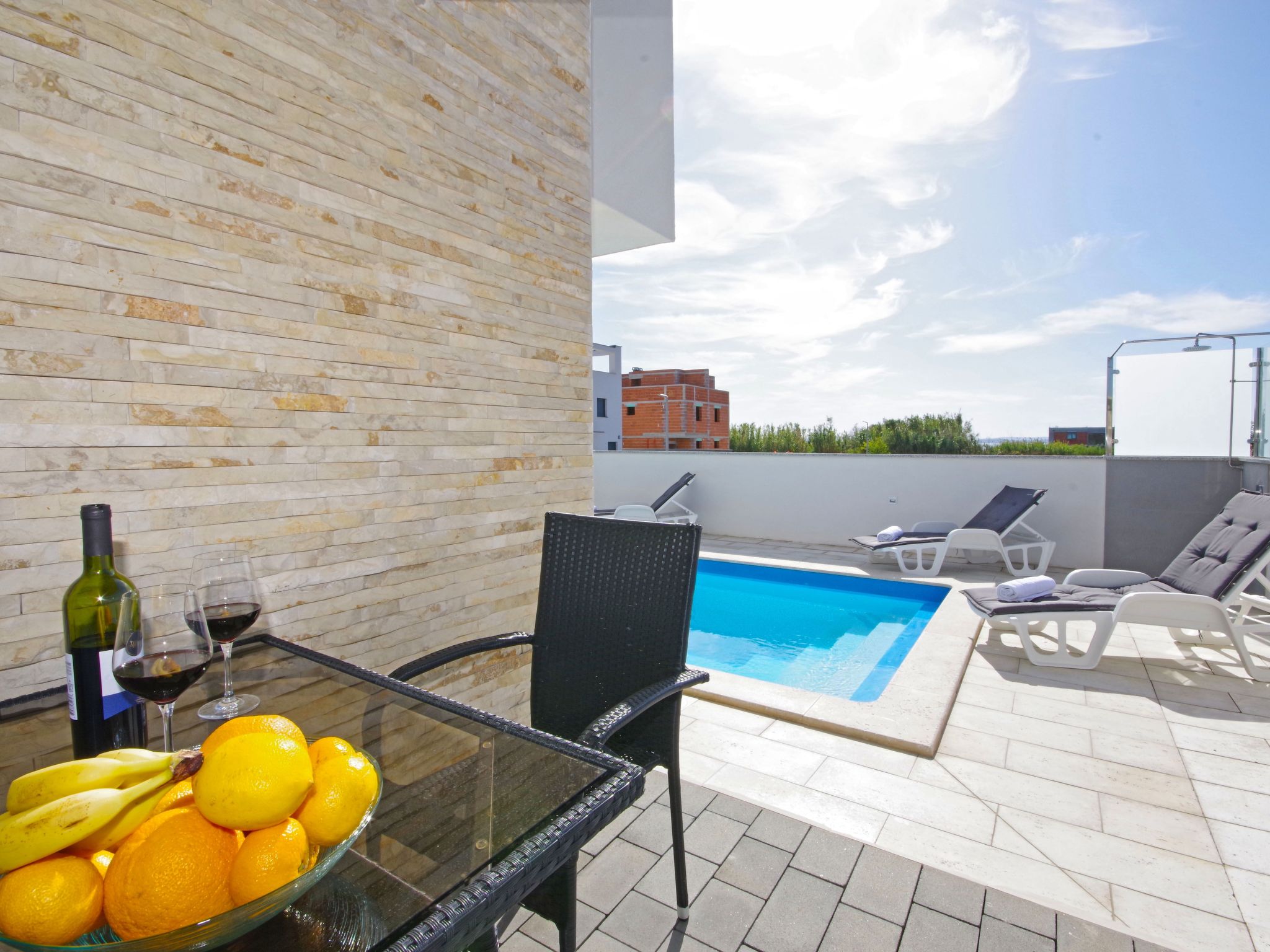 Apartment 1 Laura-Dedans