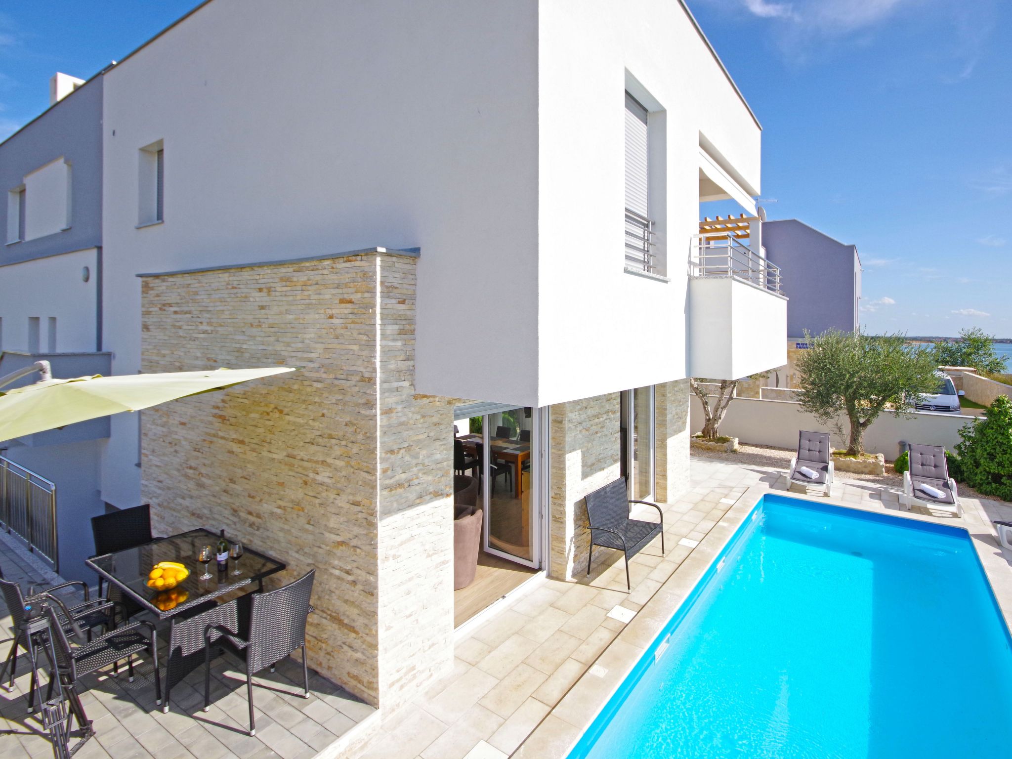 Apartment 1 Laura-Dedans